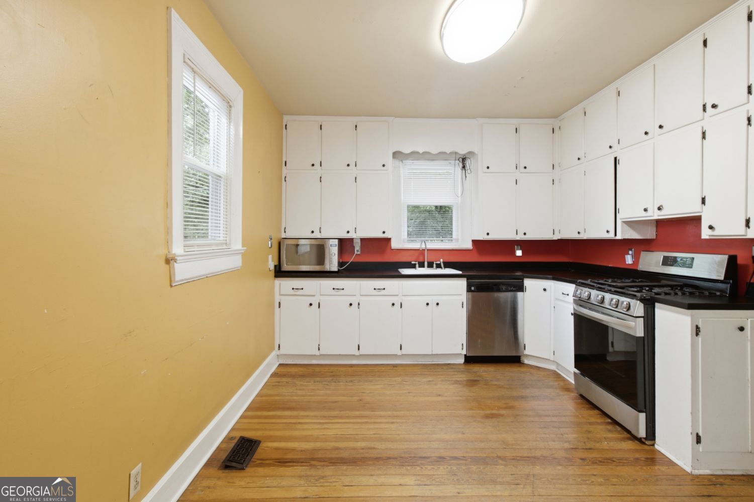 1012 Sw Birch Street Sw Property Photo 20