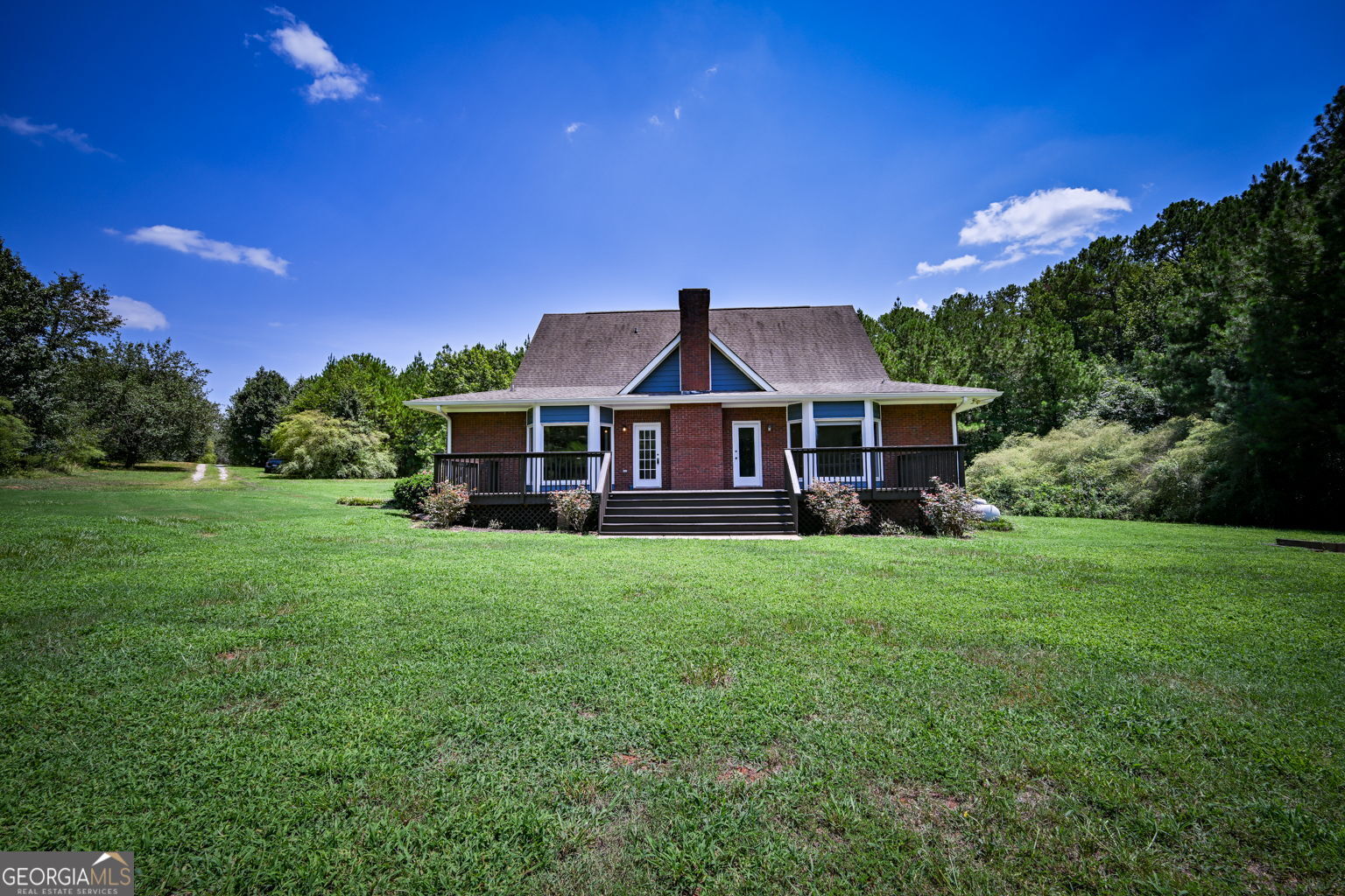 160 River Lane Property Photo 2