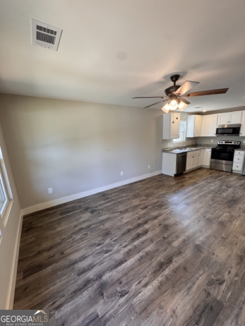 210 Maret Street Property Photo 3
