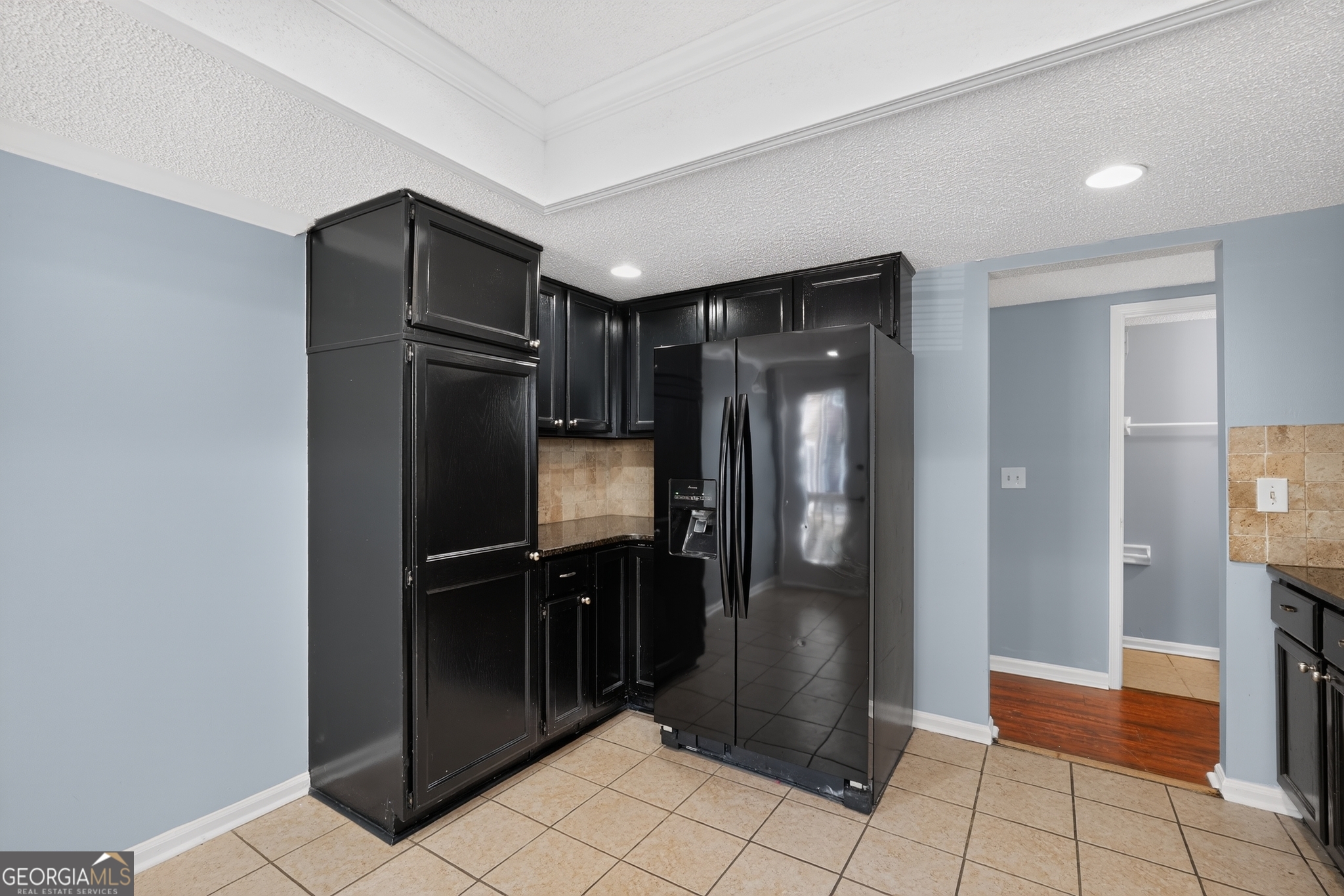 1024 Wiltshire Way Property Photo 6