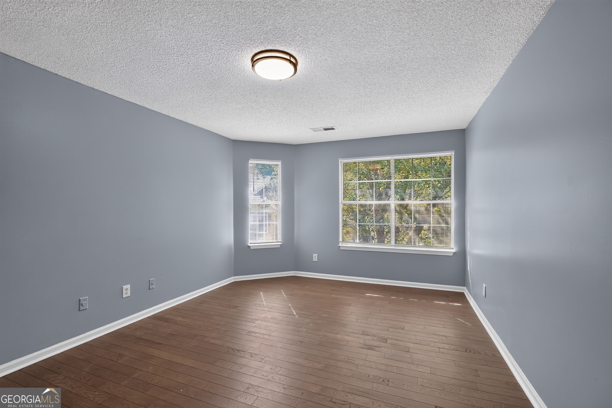 1024 Wiltshire Way Property Photo 12