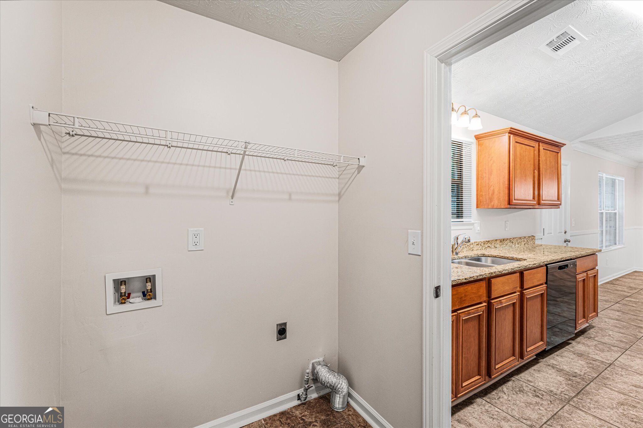 270 Belmont Trail Property Photo 10