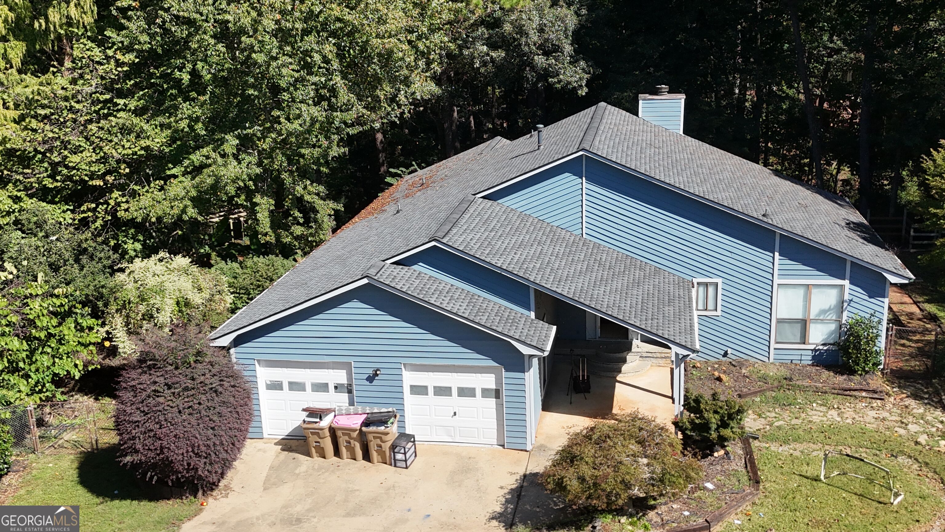 715 Babbling Creek Place Property Photo 1