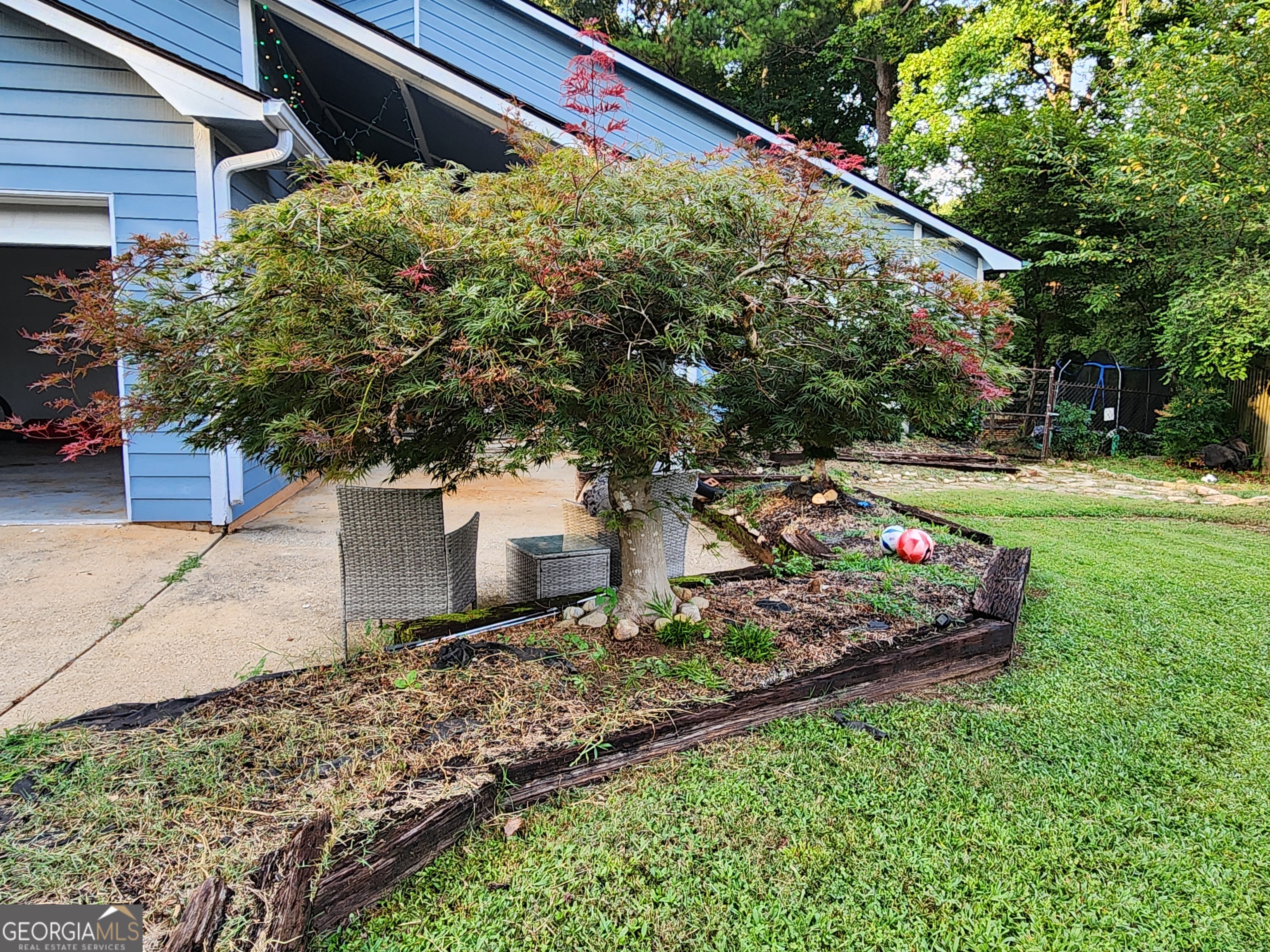 715 Babbling Creek Place Property Photo 4