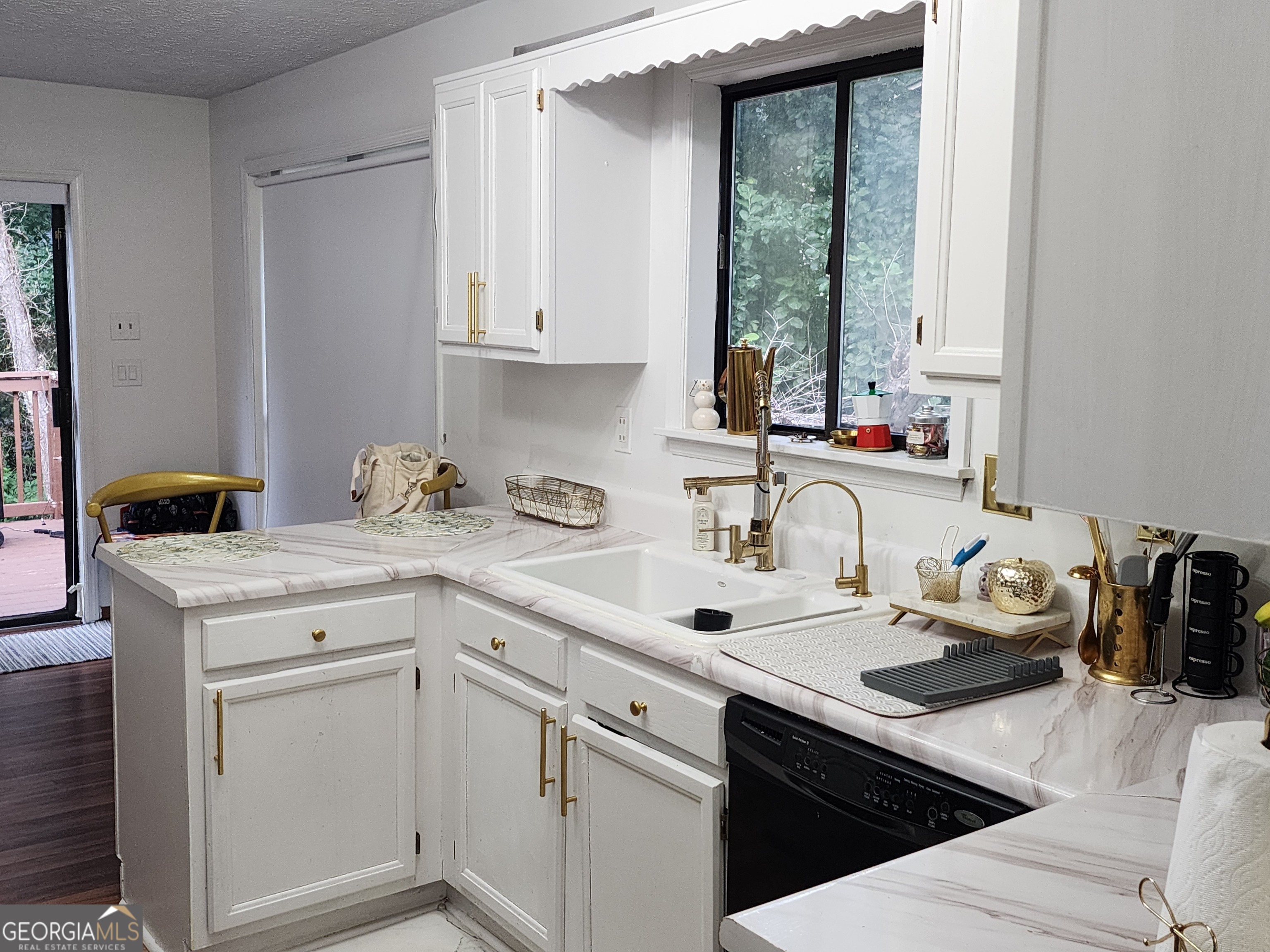 715 Babbling Creek Place Property Photo 15