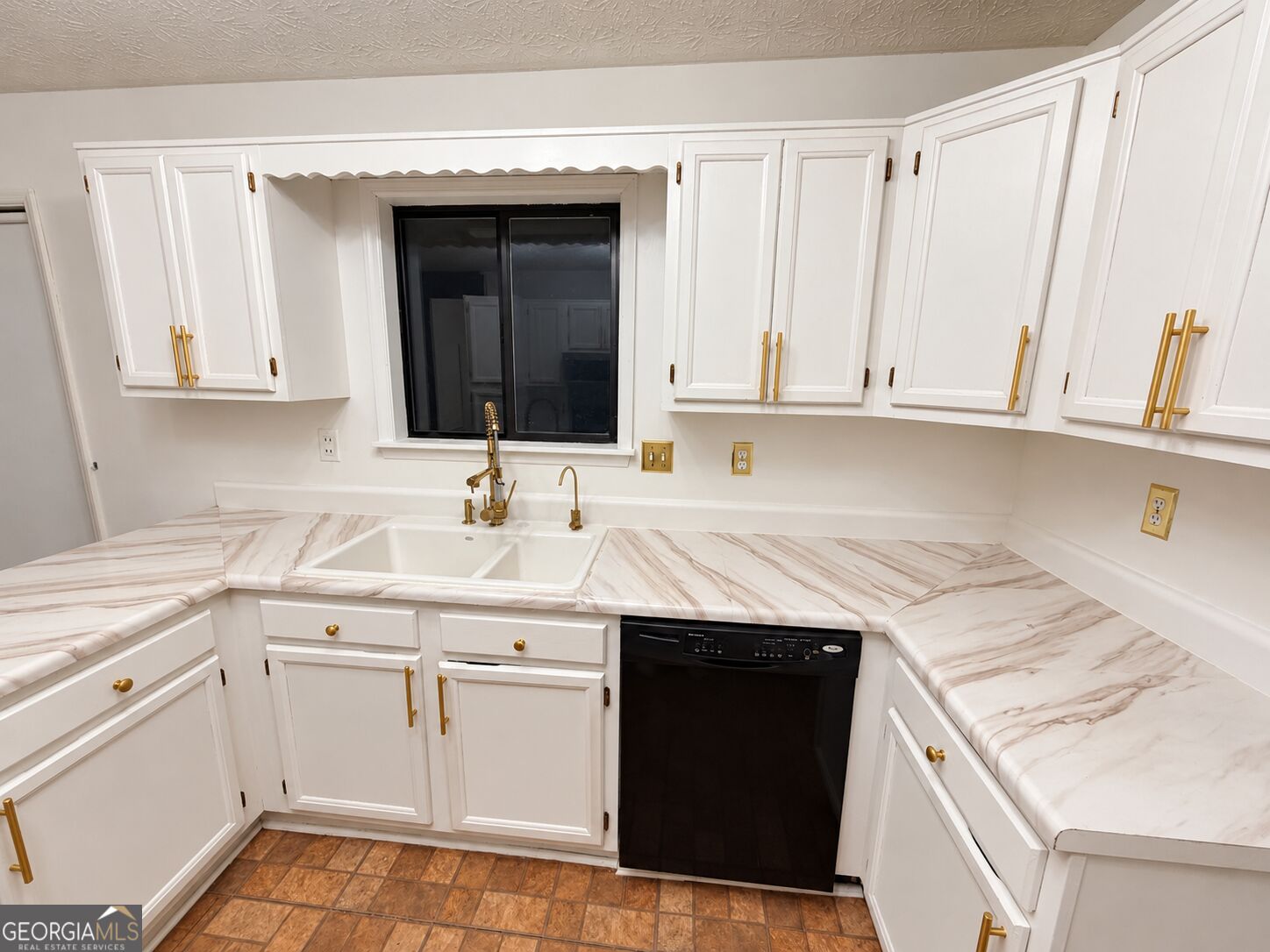 715 Babbling Creek Place Property Photo 16