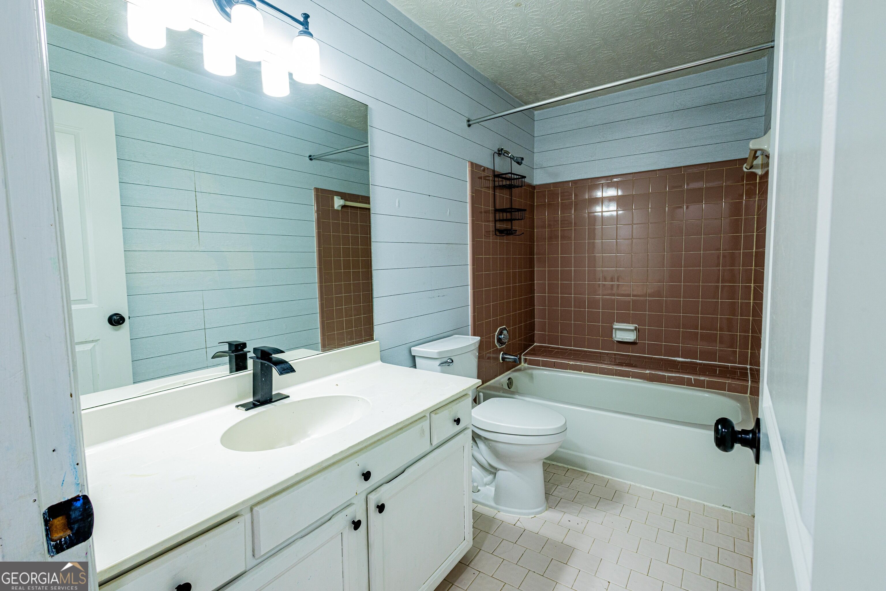 715 Babbling Creek Place Property Photo 21