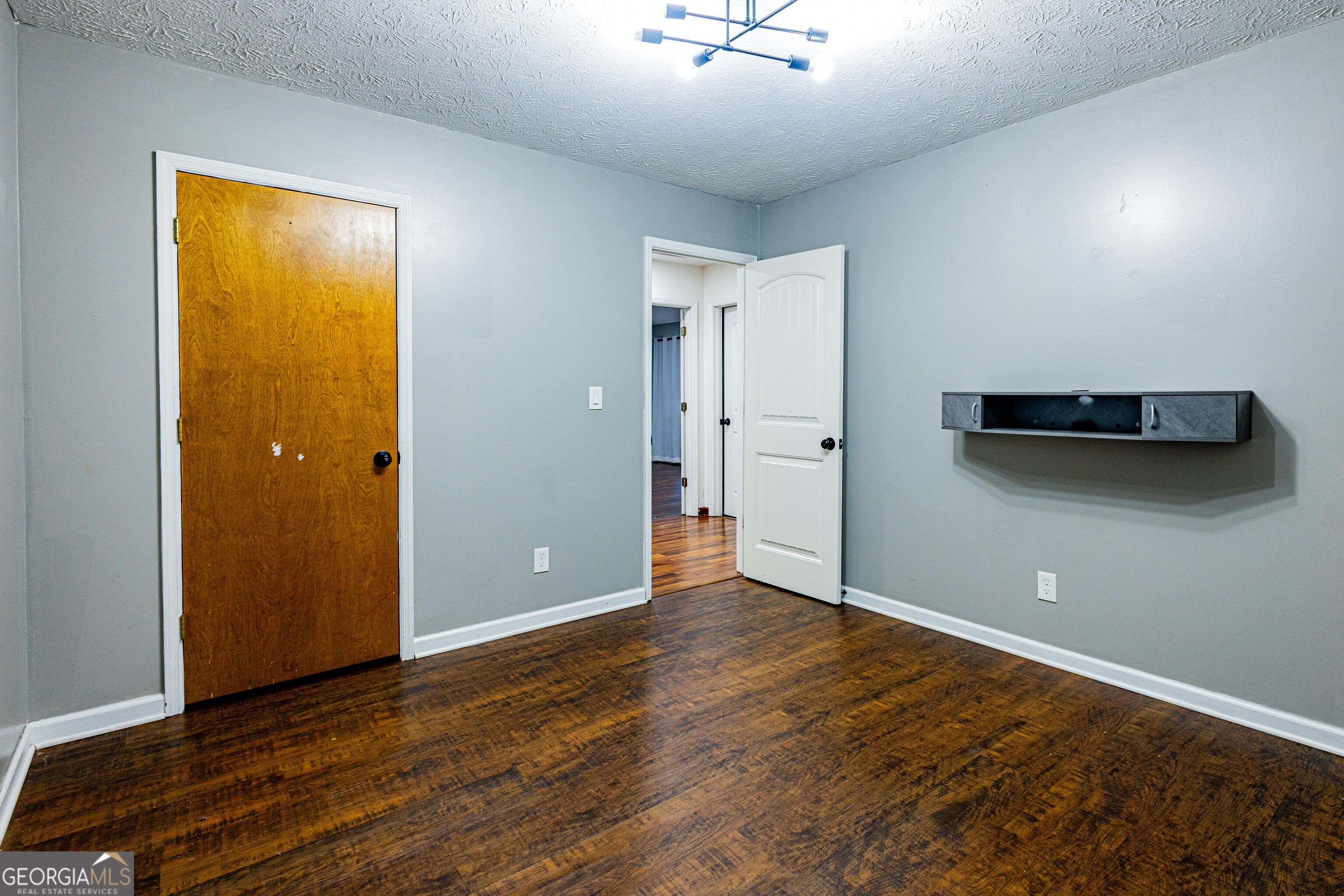 715 Babbling Creek Place Property Photo 25