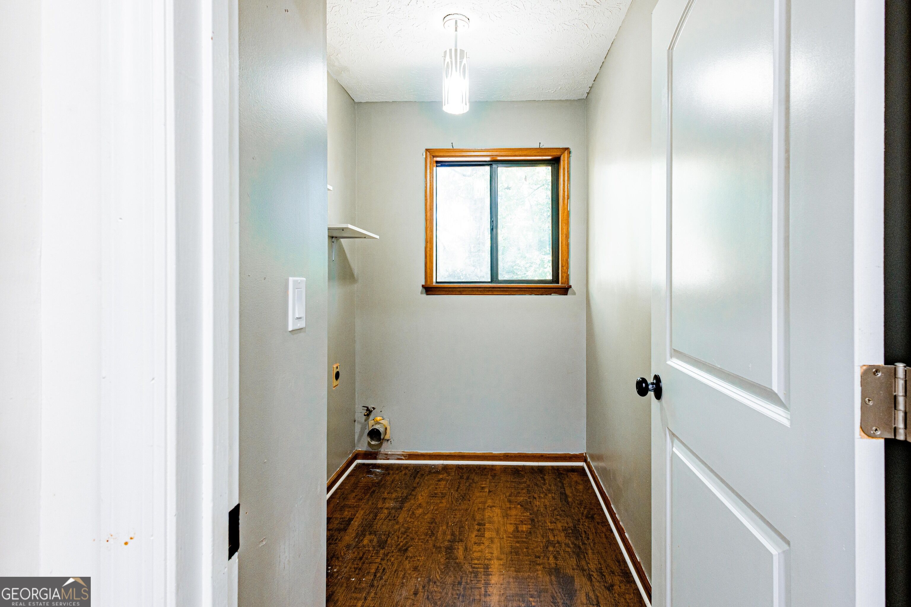 715 Babbling Creek Place Property Photo 27