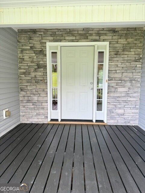 4 Hillstone Way Property Photo 5