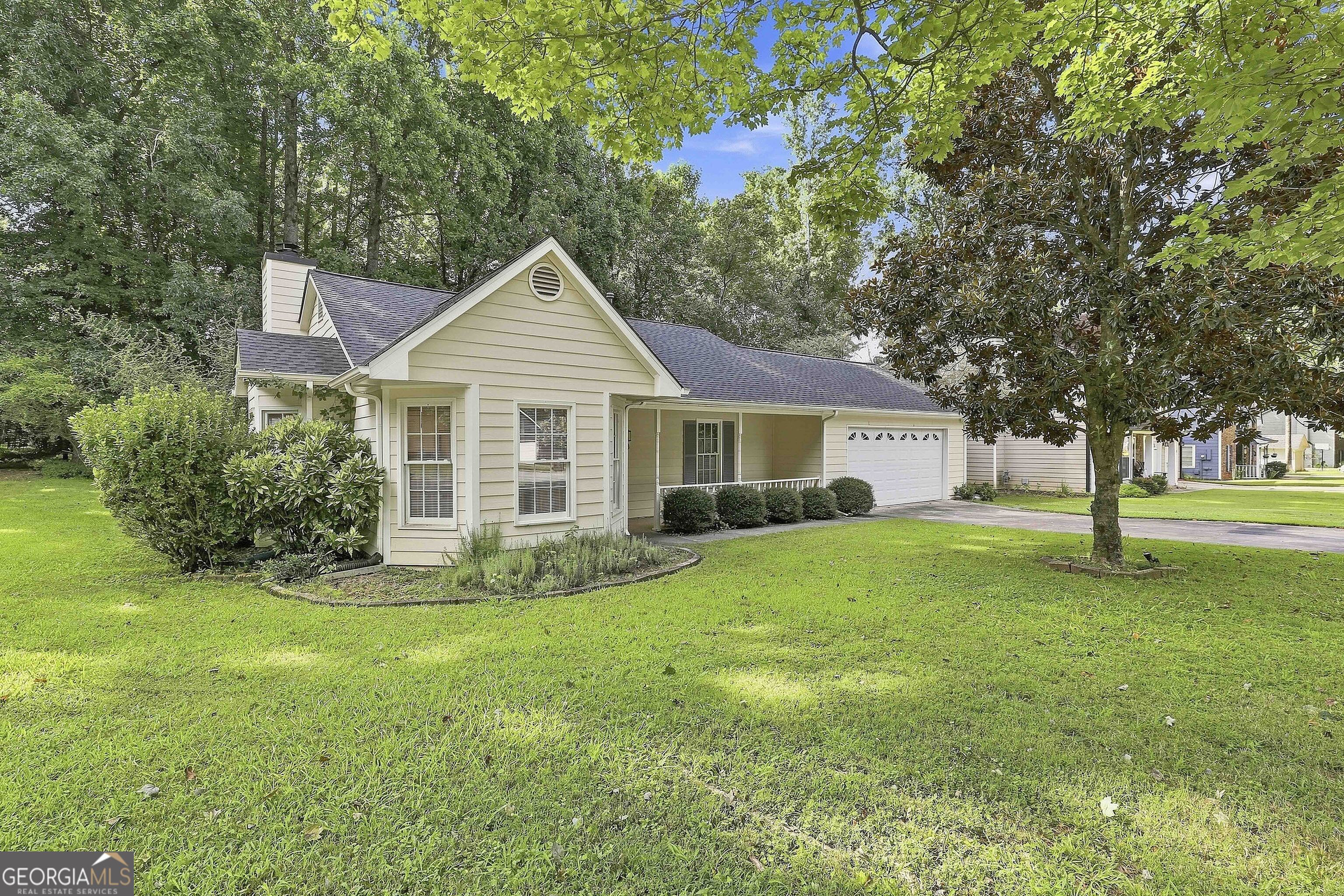 128 Treillage Lane Property Photo 3