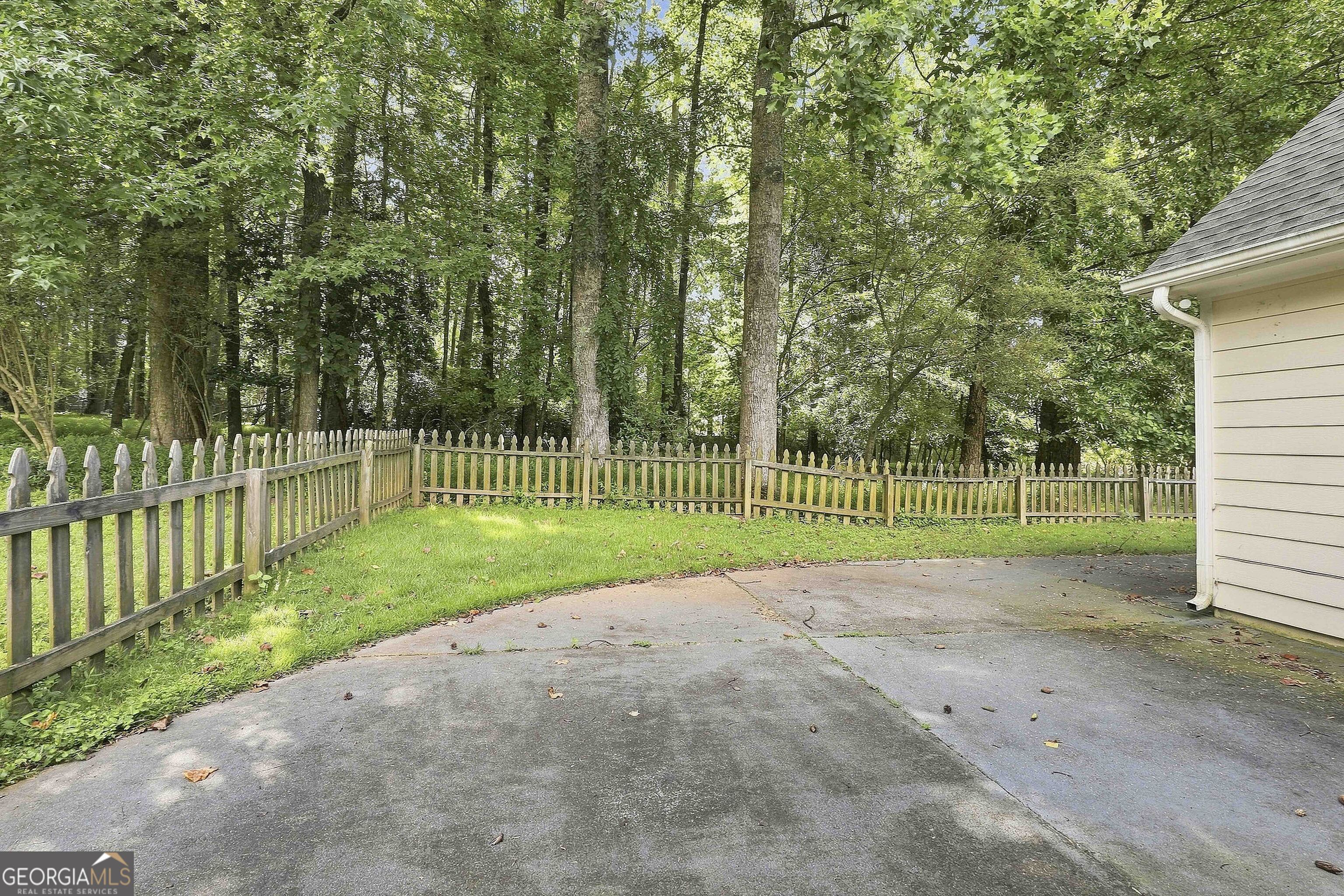 128 Treillage Lane Property Photo 29