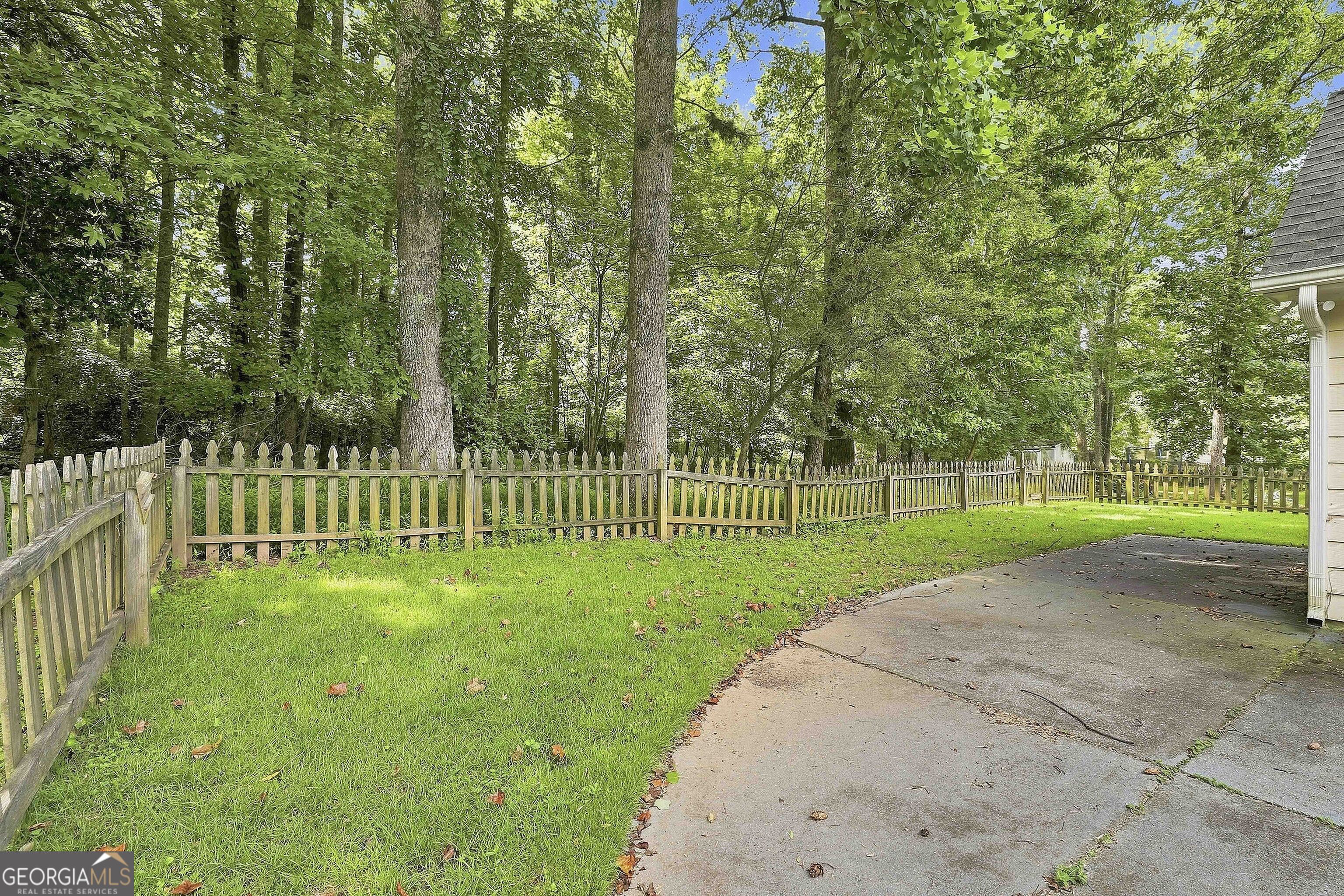 128 Treillage Lane Property Photo 31