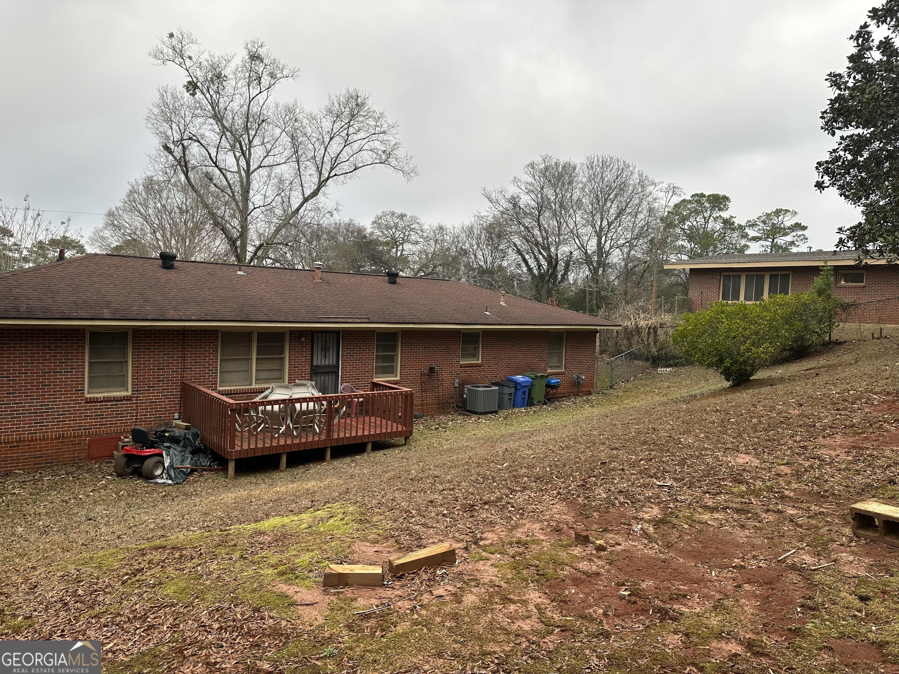 3942 Commander Drive Property Photo 17