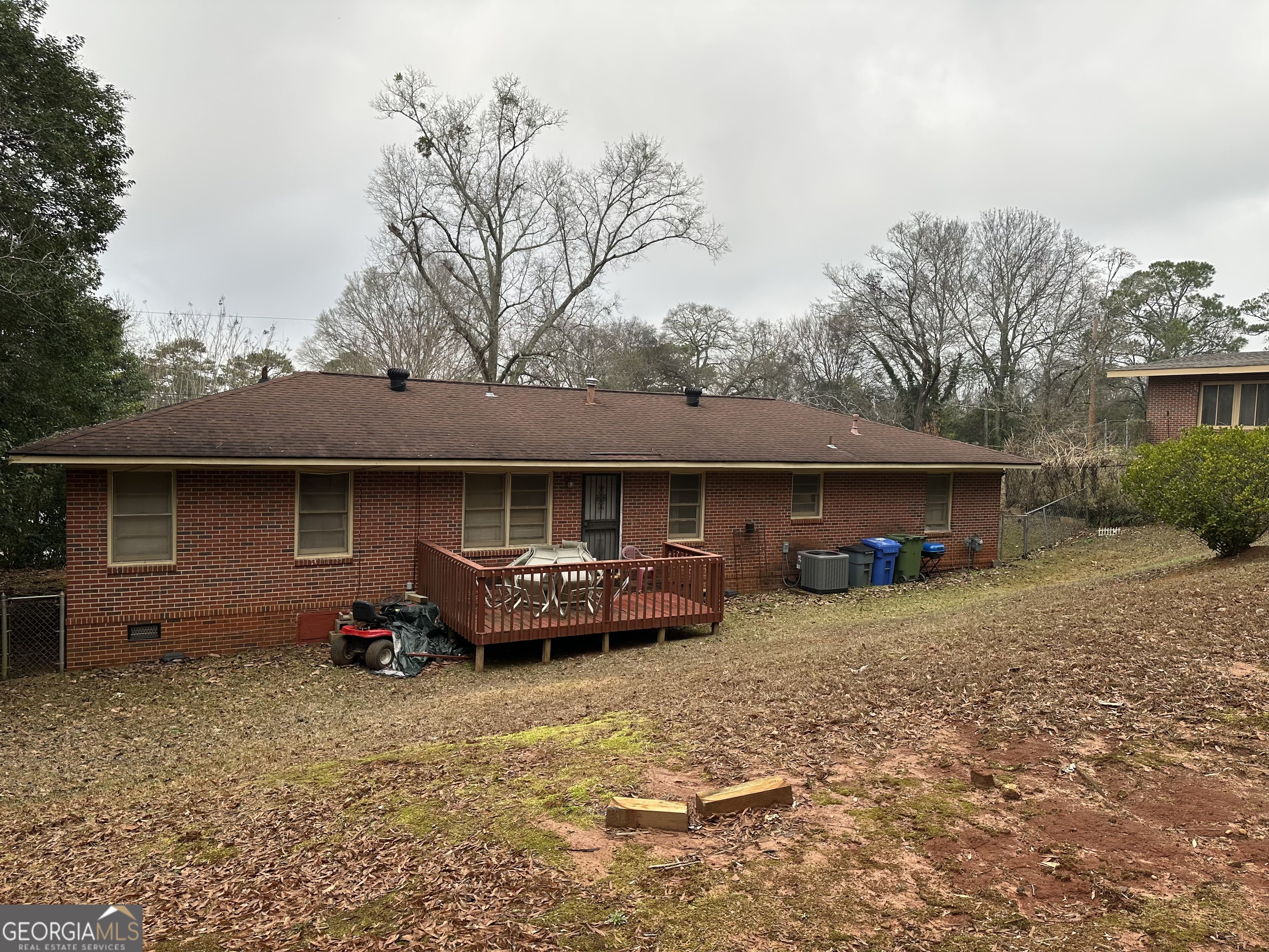 3942 Commander Drive Property Photo 18