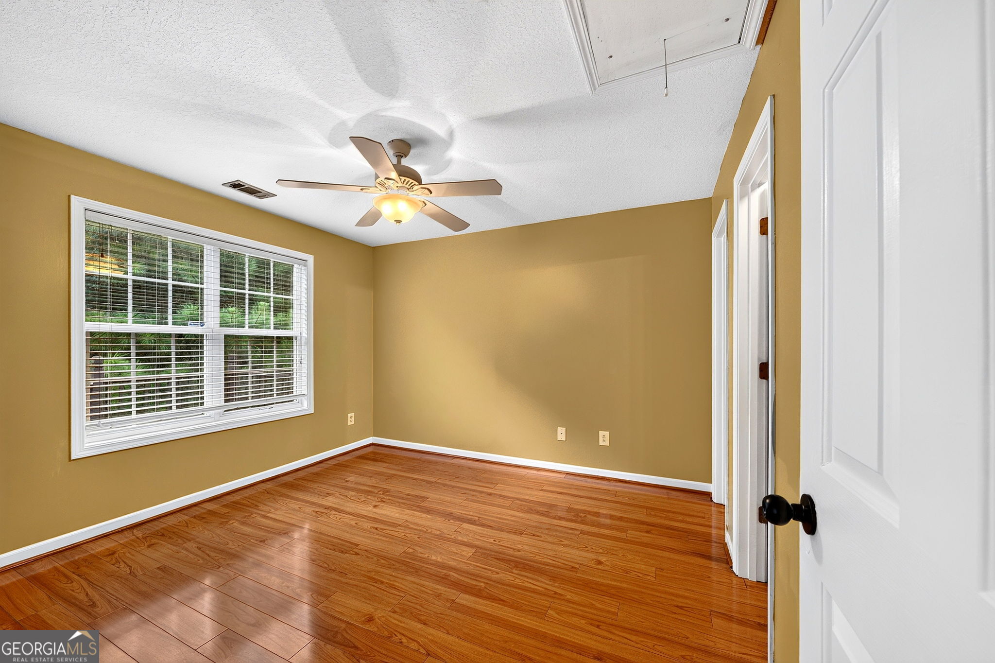 744 W Vincent Drive Property Photo 20