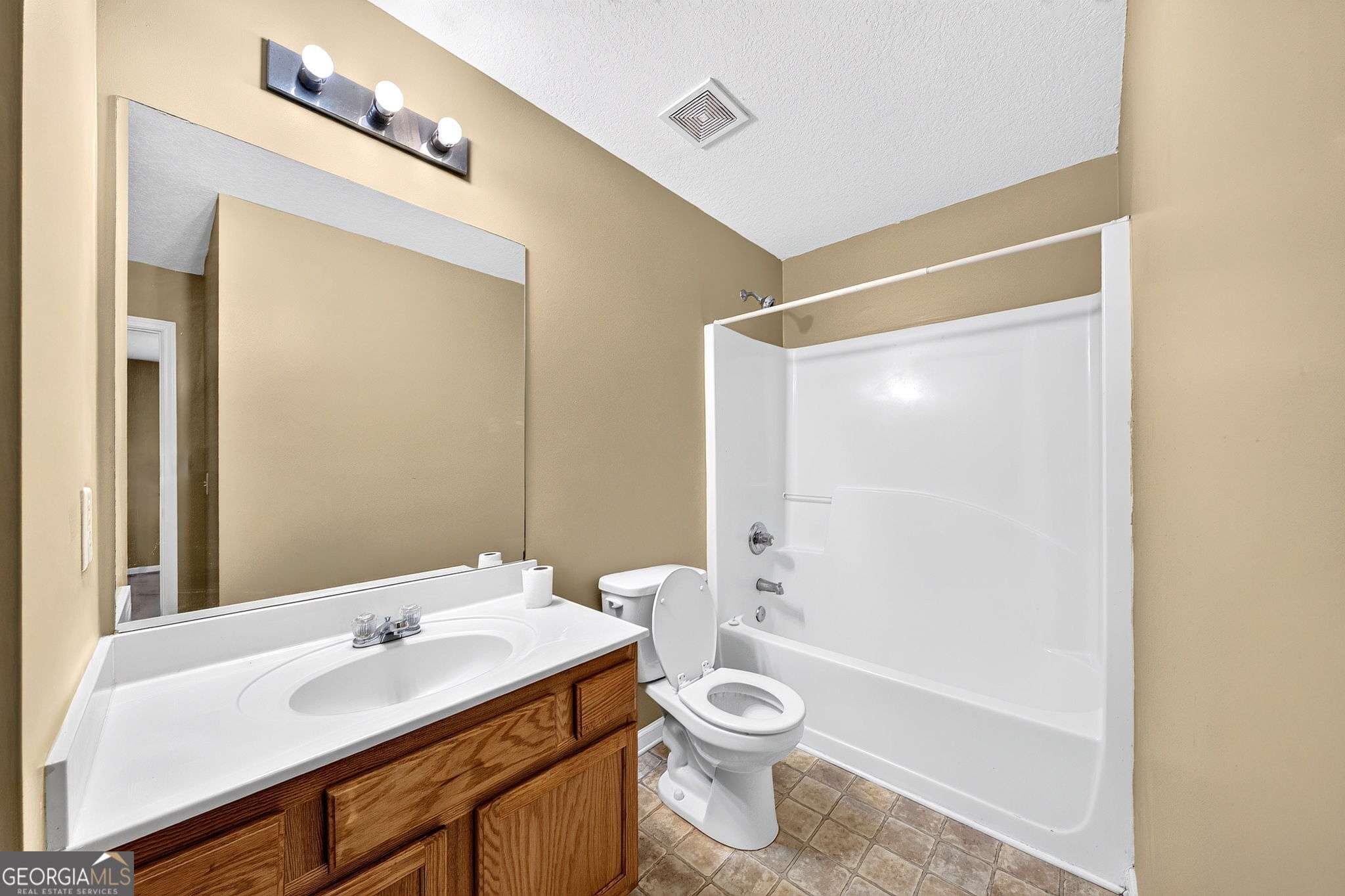 744 W Vincent Drive Property Photo 25