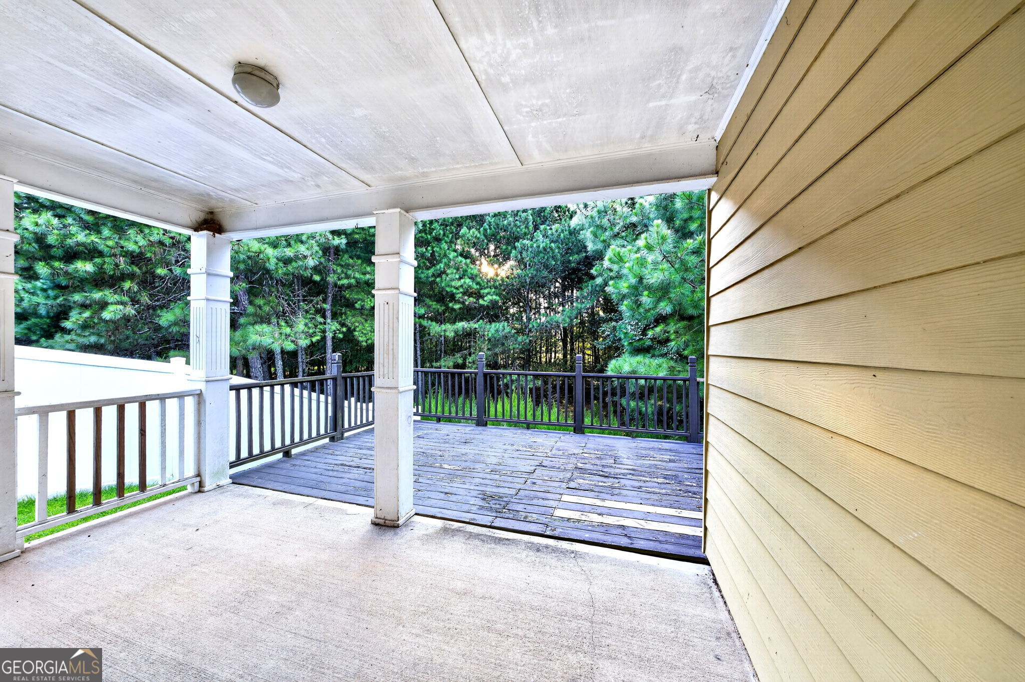 744 W Vincent Drive Property Photo 43