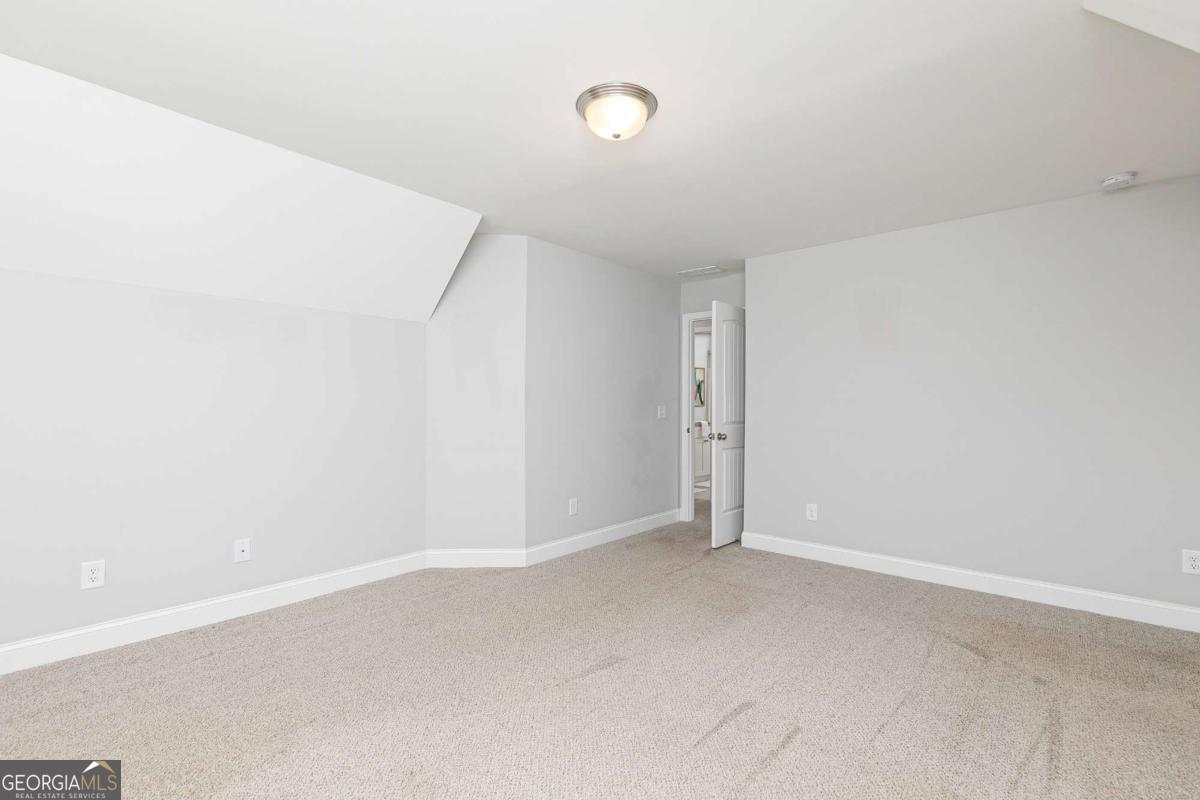 137 Unicoi Way Property Photo 32