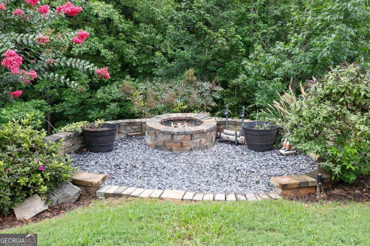 137 Unicoi Way Property Photo 43