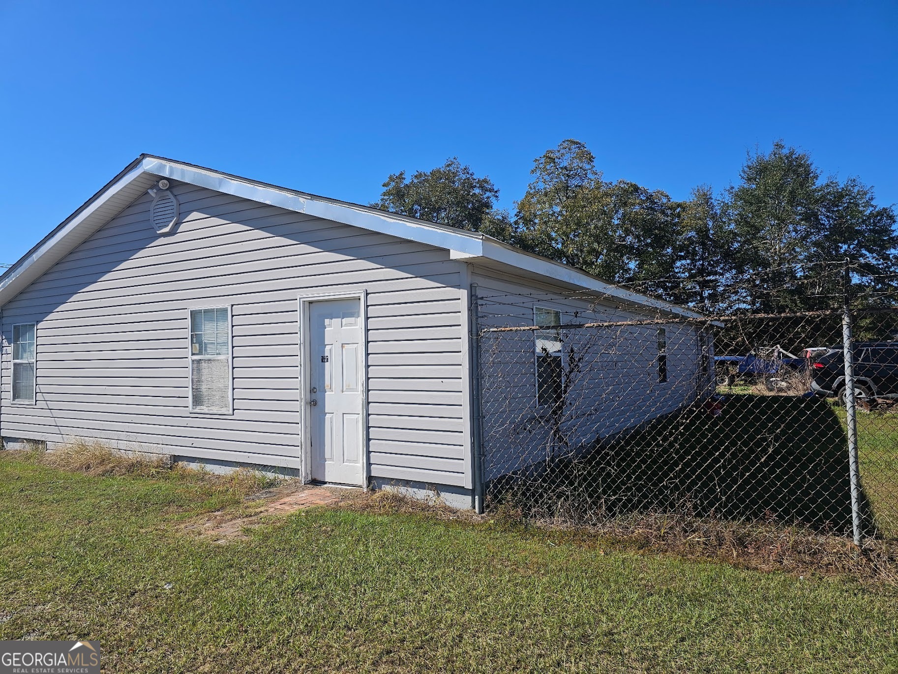 1003-b Martin Luther King Property Photo 1