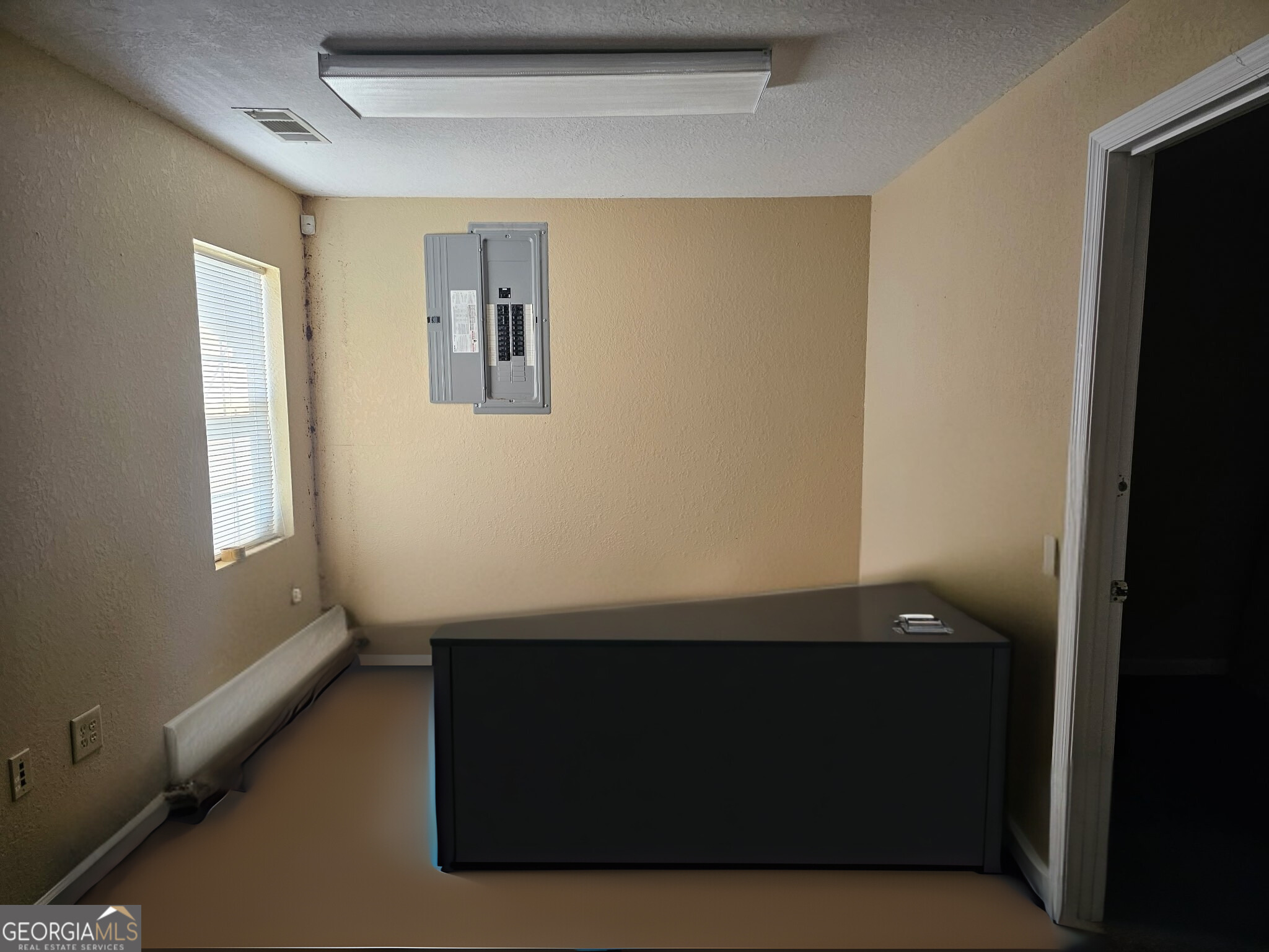 1003-b Martin Luther King Property Photo 6
