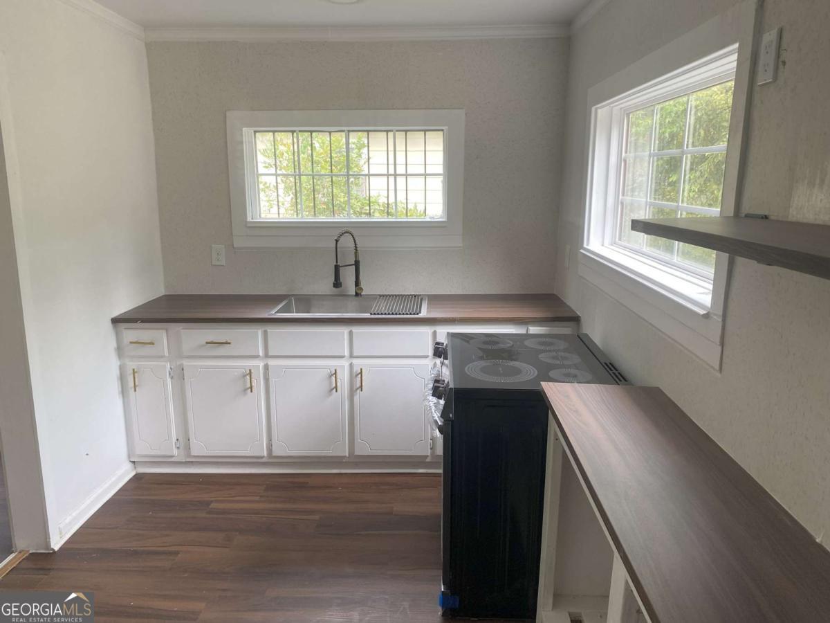 348 Hortman Avenue Property Photo 10