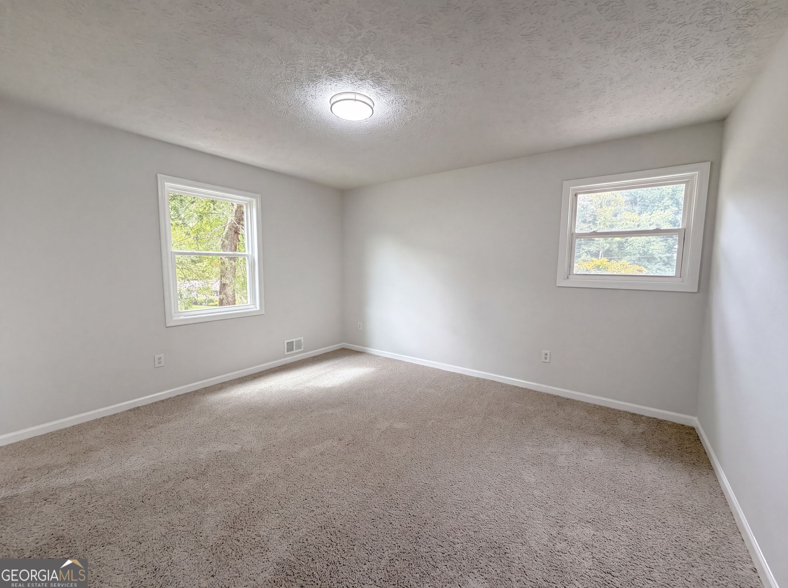 3691 Lavilla Drive Property Photo 9