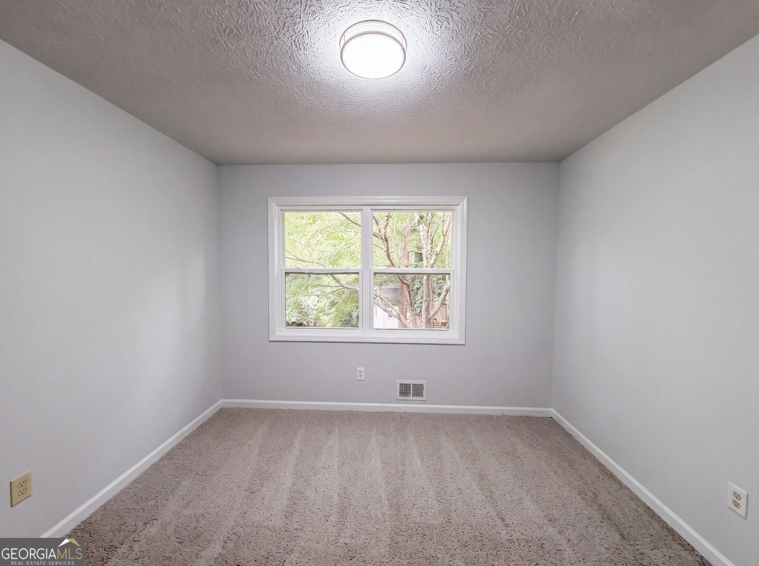 3691 Lavilla Drive Property Photo 11