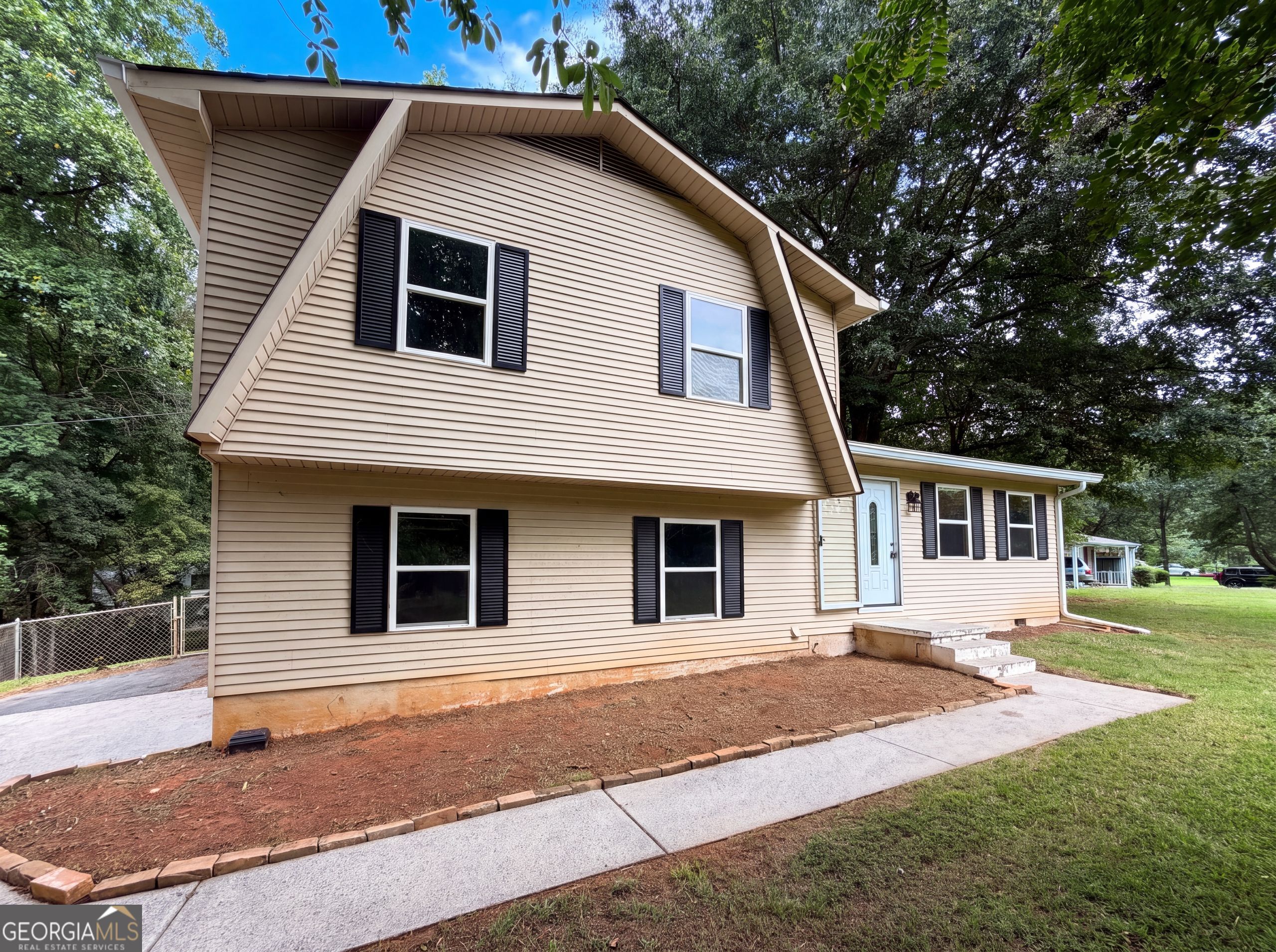 3691 Lavilla Drive Property Photo 18
