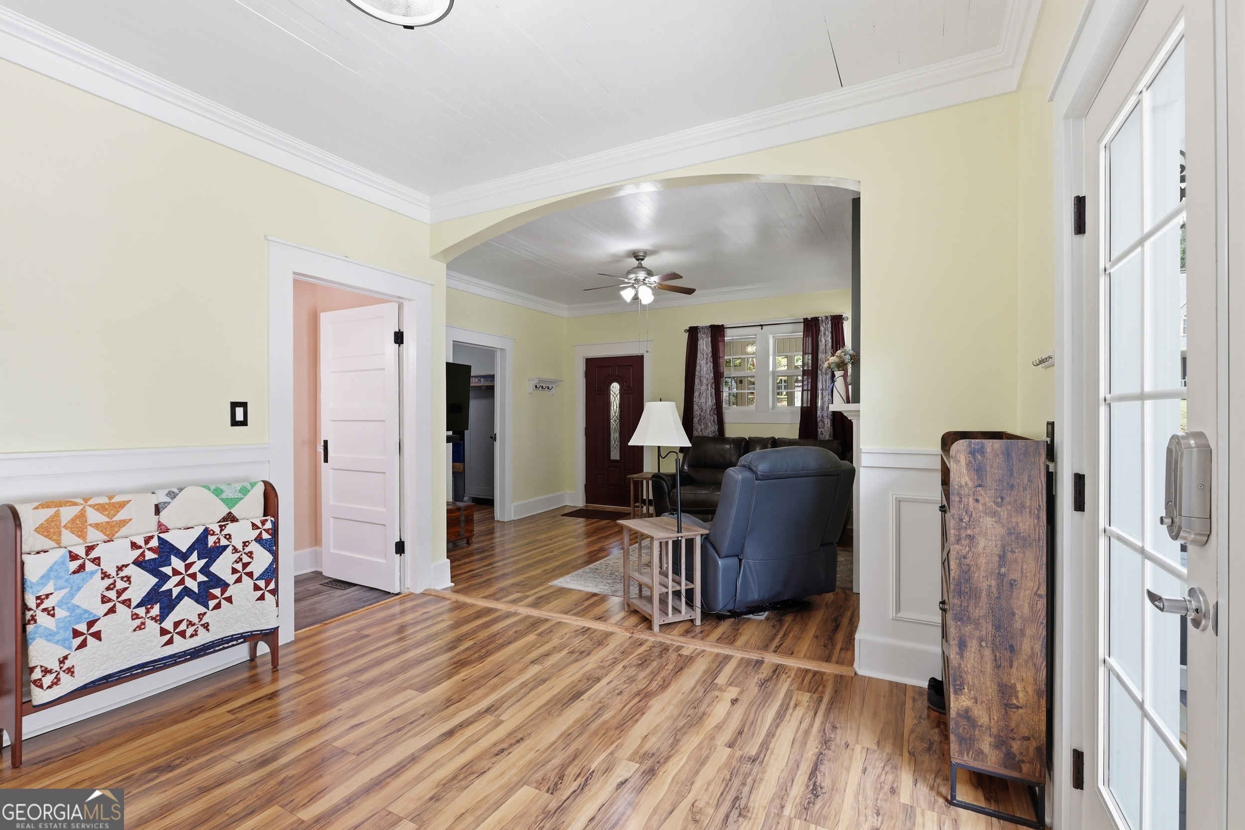 407 Cedar Avenue Property Photo 9