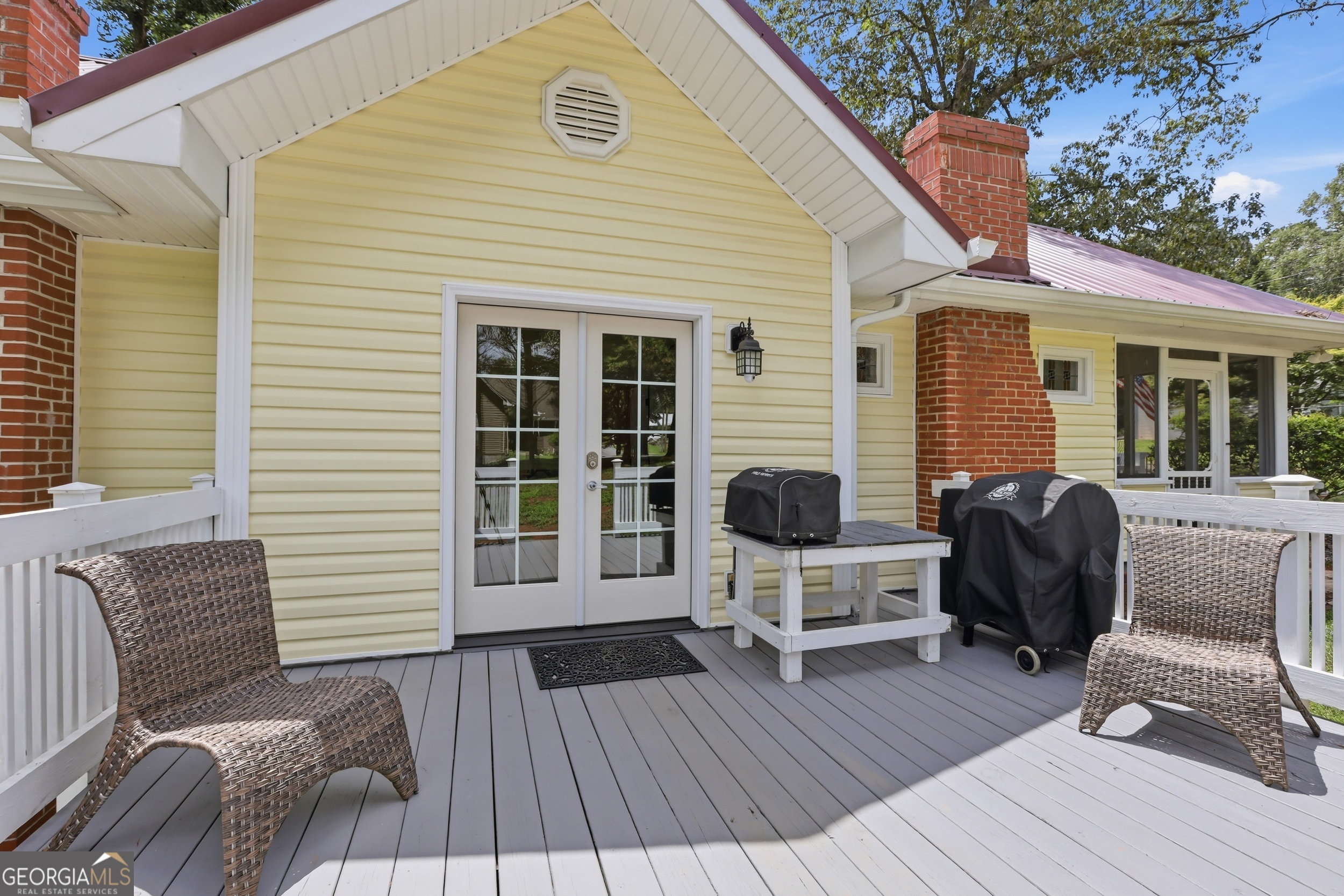 407 Cedar Avenue Property Photo 10