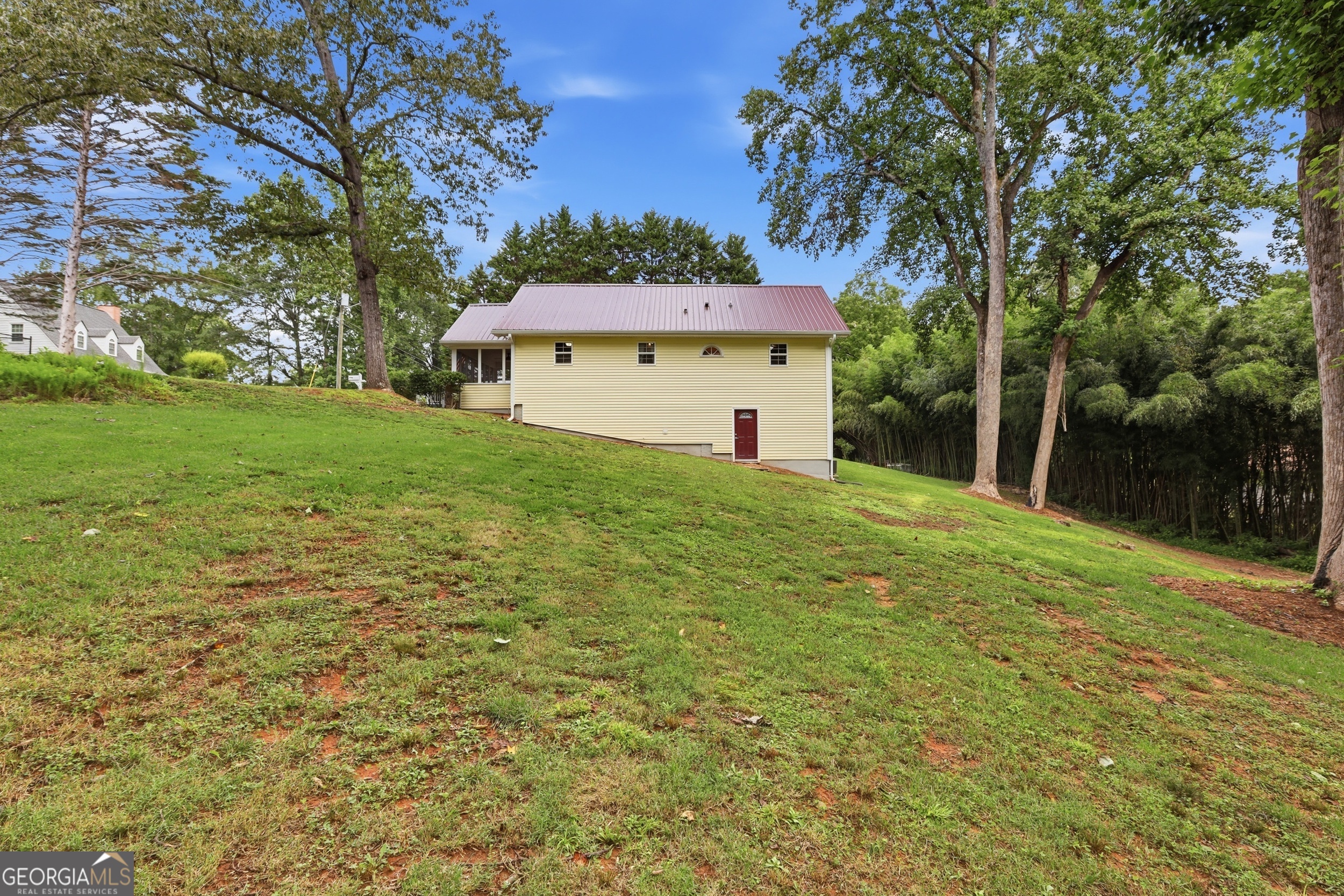 407 Cedar Avenue Property Photo 31