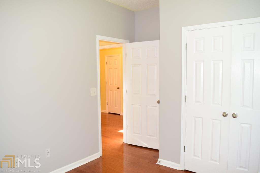 35 Bedford Park Drive Property Photo 17