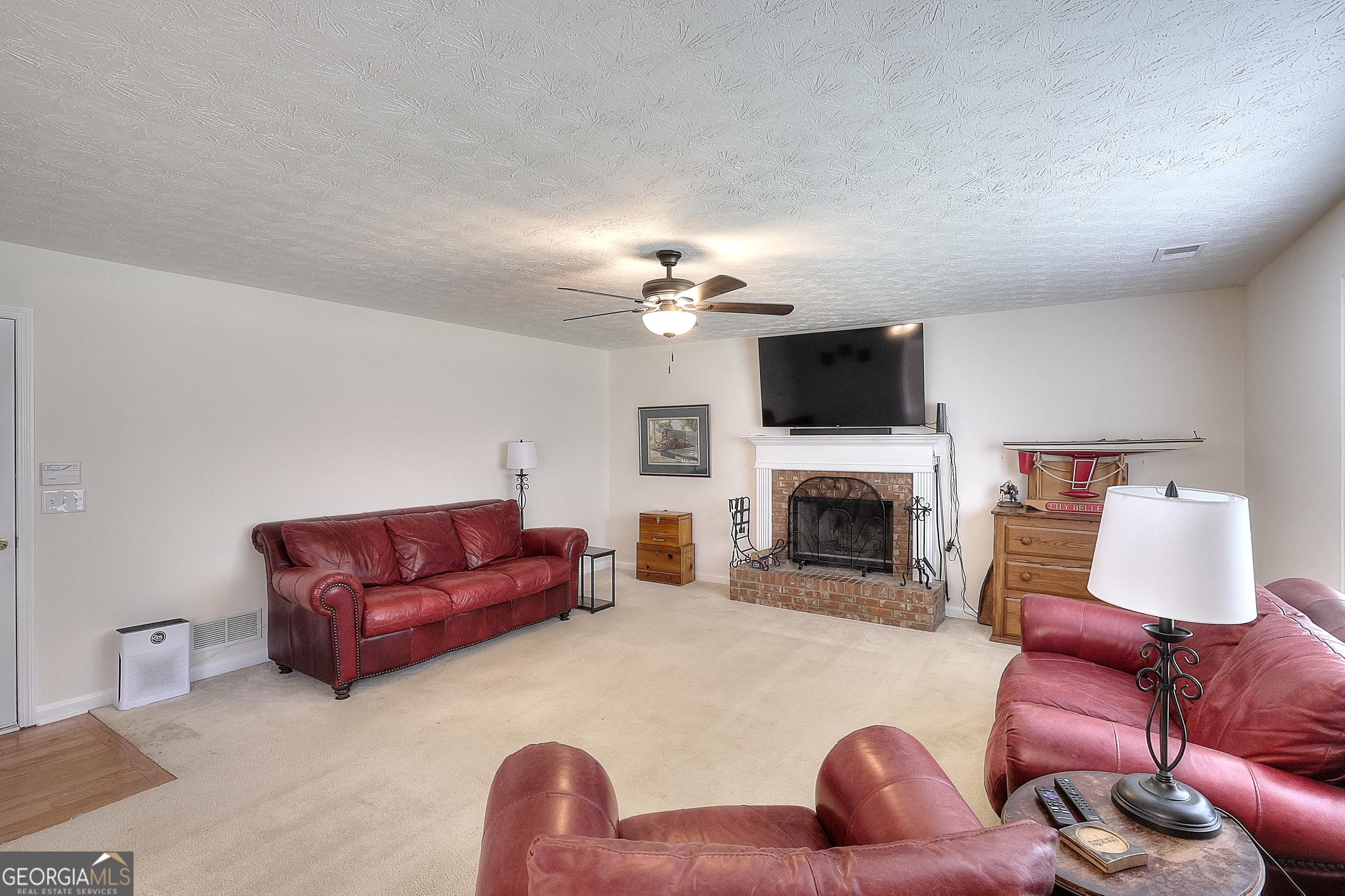 520 Ansley Forest Drive Property Photo 5