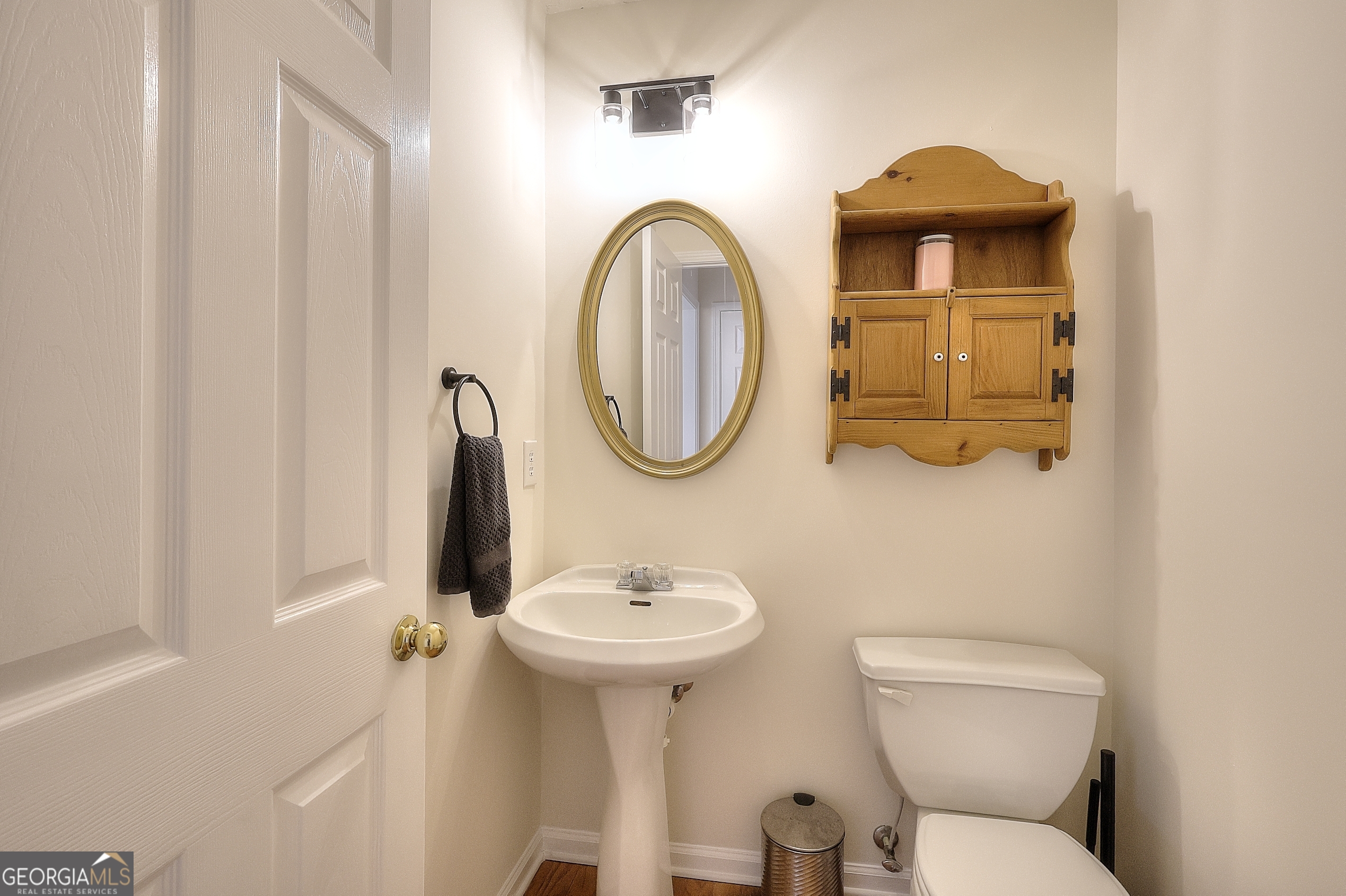 520 Ansley Forest Drive Property Photo 11