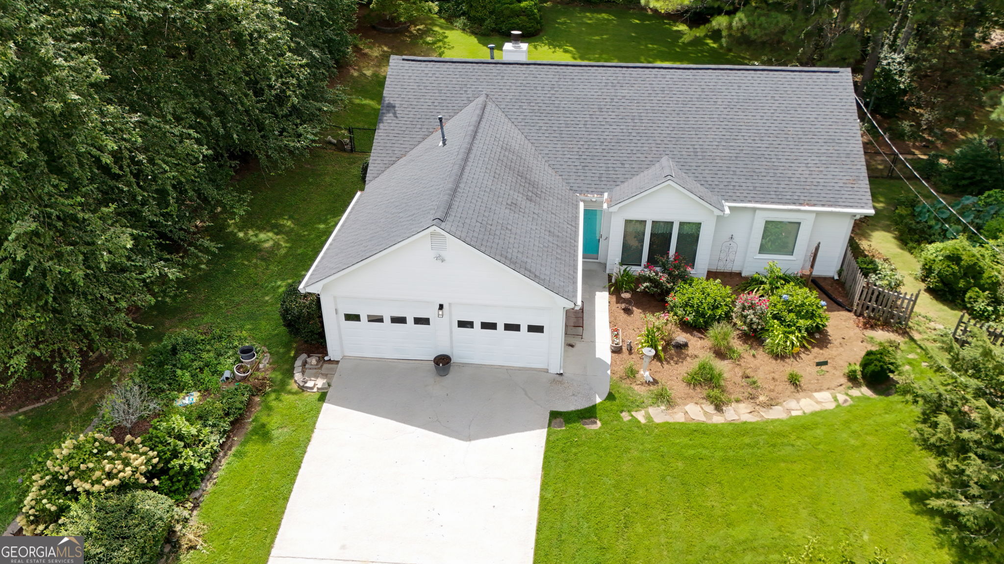 1215 Brookton Drive Property Photo 2