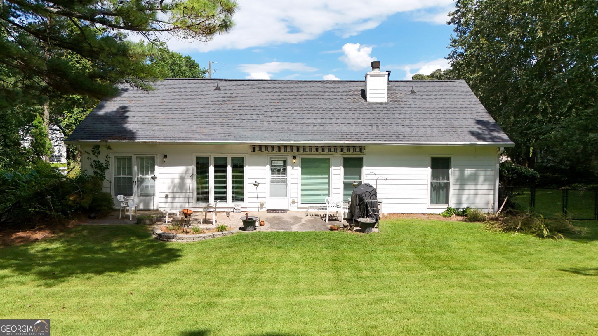 1215 Brookton Drive Property Photo 4