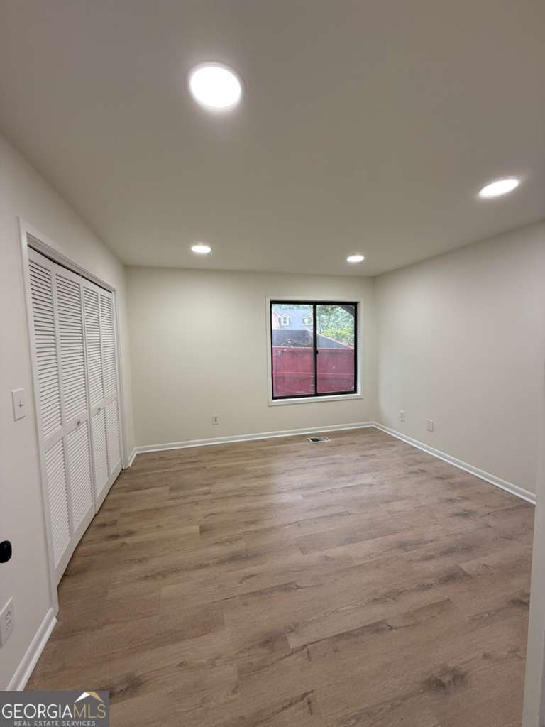 352 N Peak Drive Property Photo 11