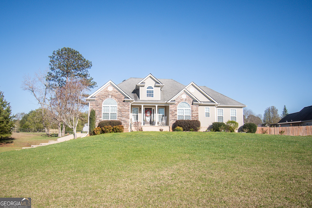 109 Laketrail Drive Property Photo 1
