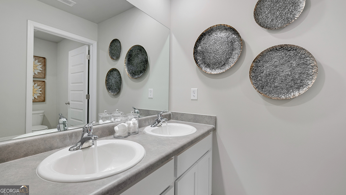 171 White Spruce Way Property Photo 33