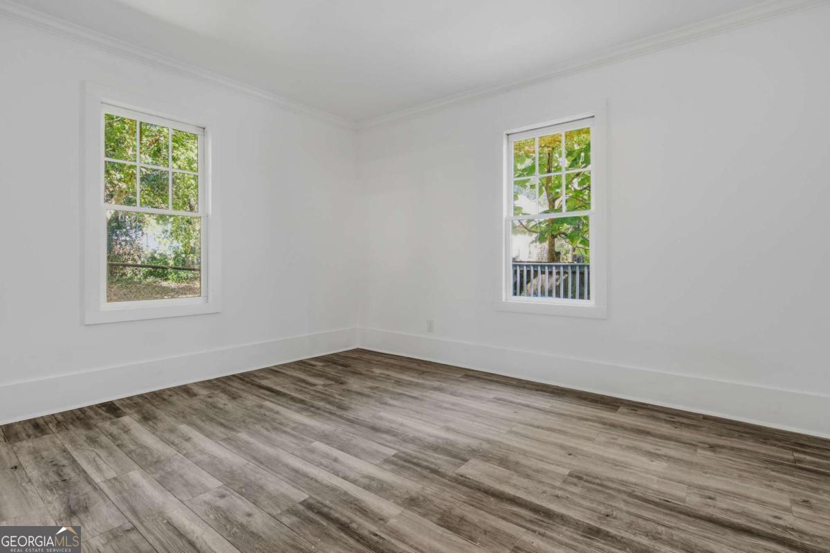 673 Pearce Street Sw Property Photo 26