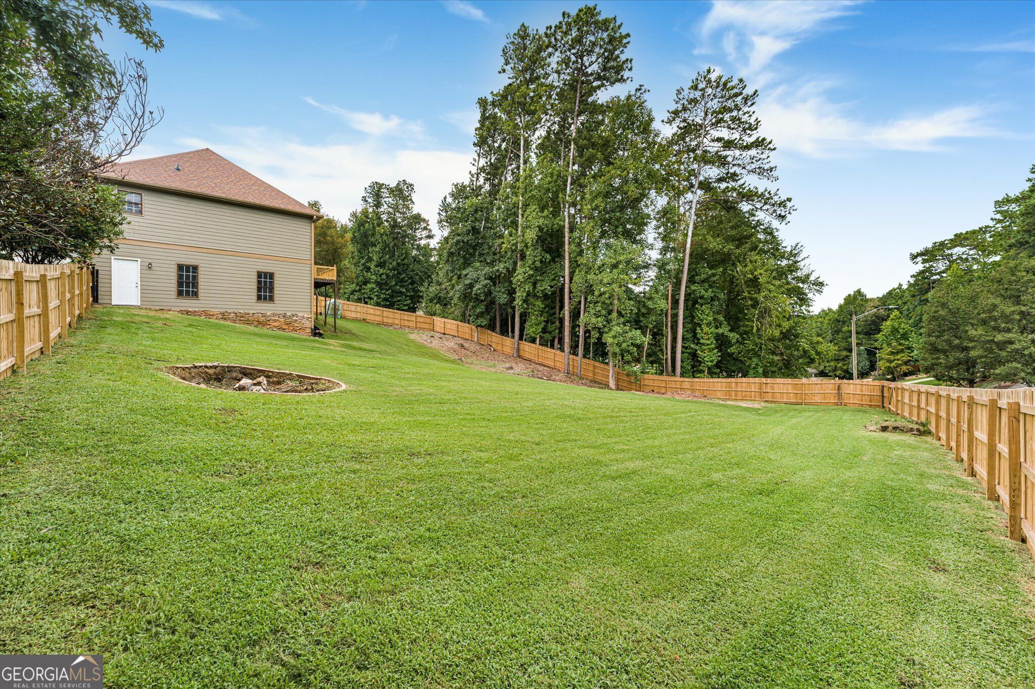 200 Brookhaven Place Property Photo 13