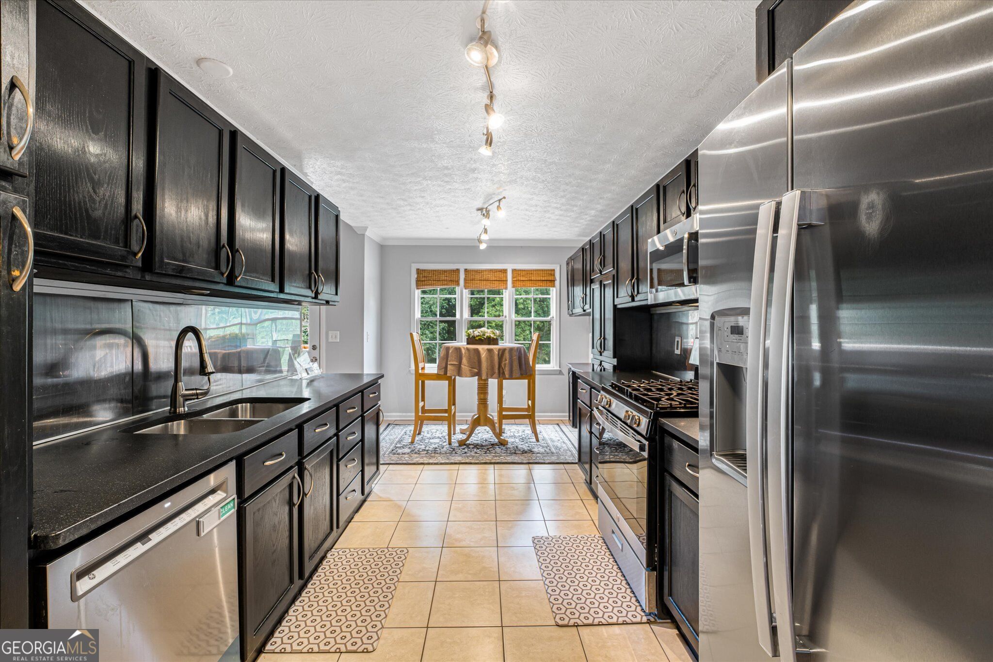 200 Brookhaven Place Property Photo 17