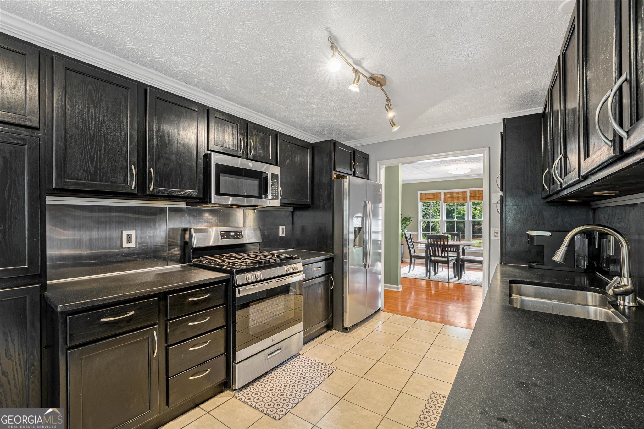 200 Brookhaven Place Property Photo 18