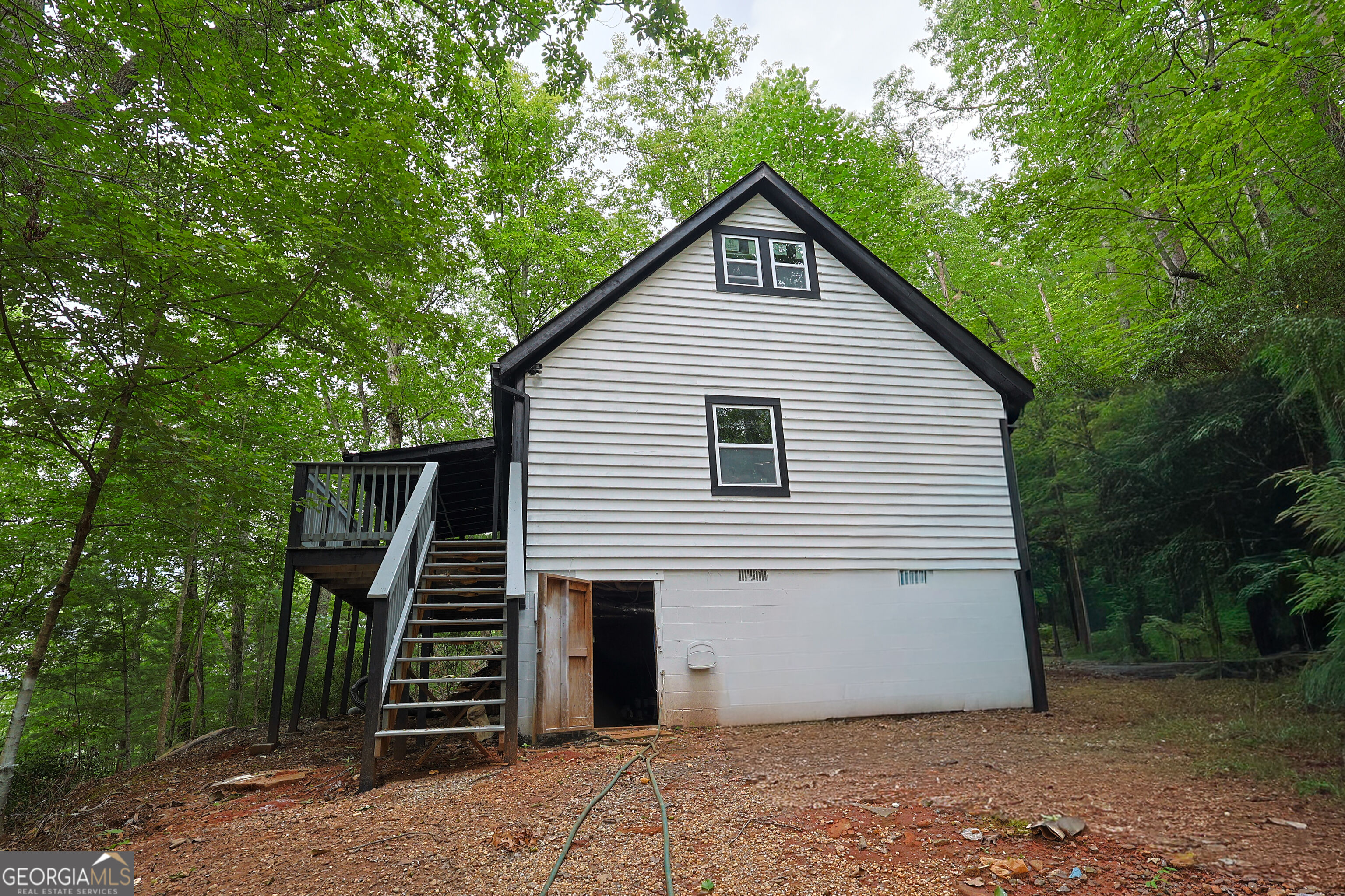 209 Ashley Lane Property Photo 6