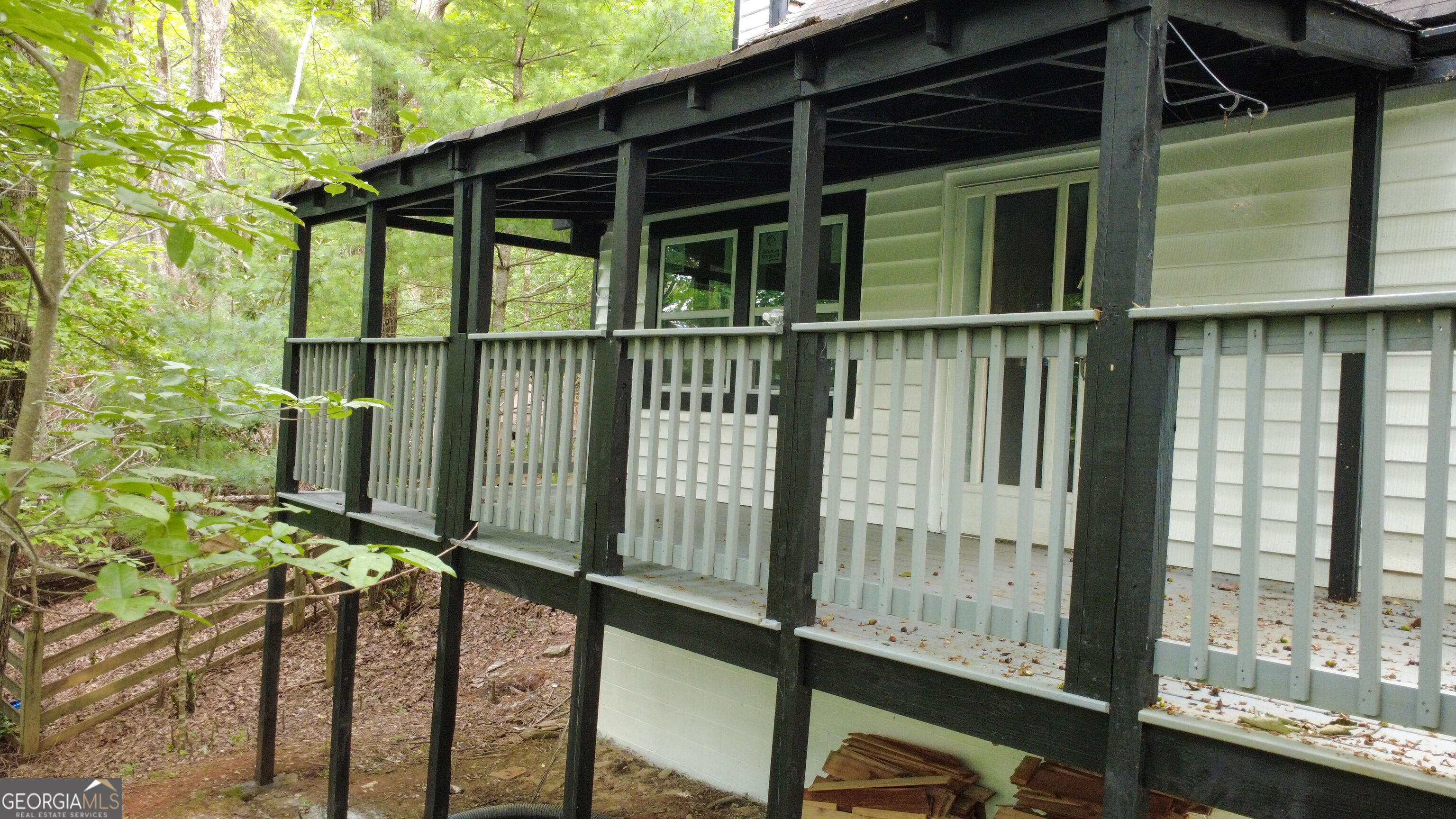 209 Ashley Lane Property Photo 8