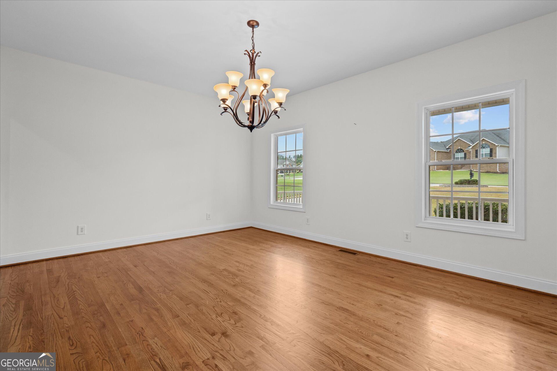 120 Camilla Drive Property Photo 11