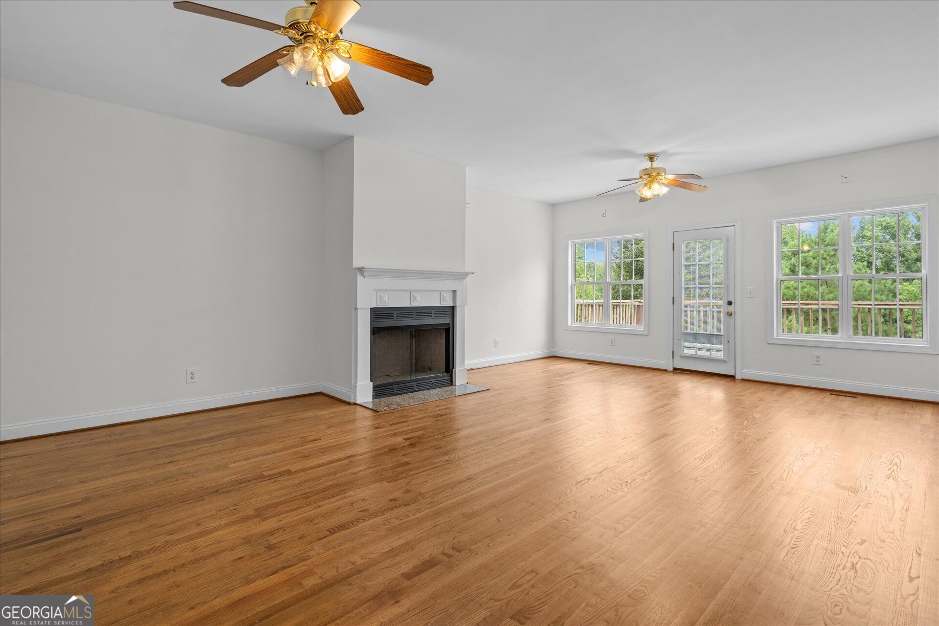 120 Camilla Drive Property Photo 20
