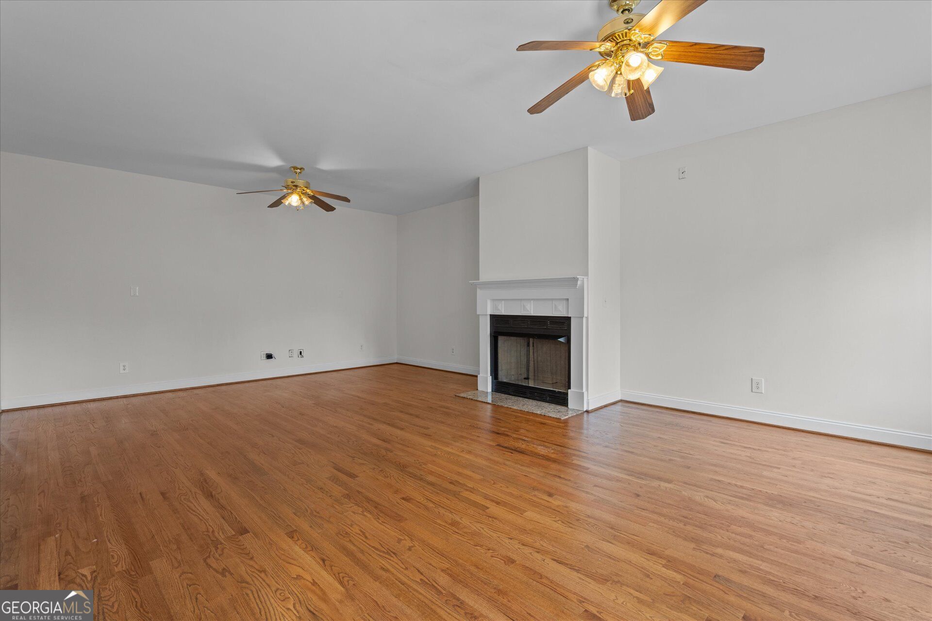 120 Camilla Drive Property Photo 22